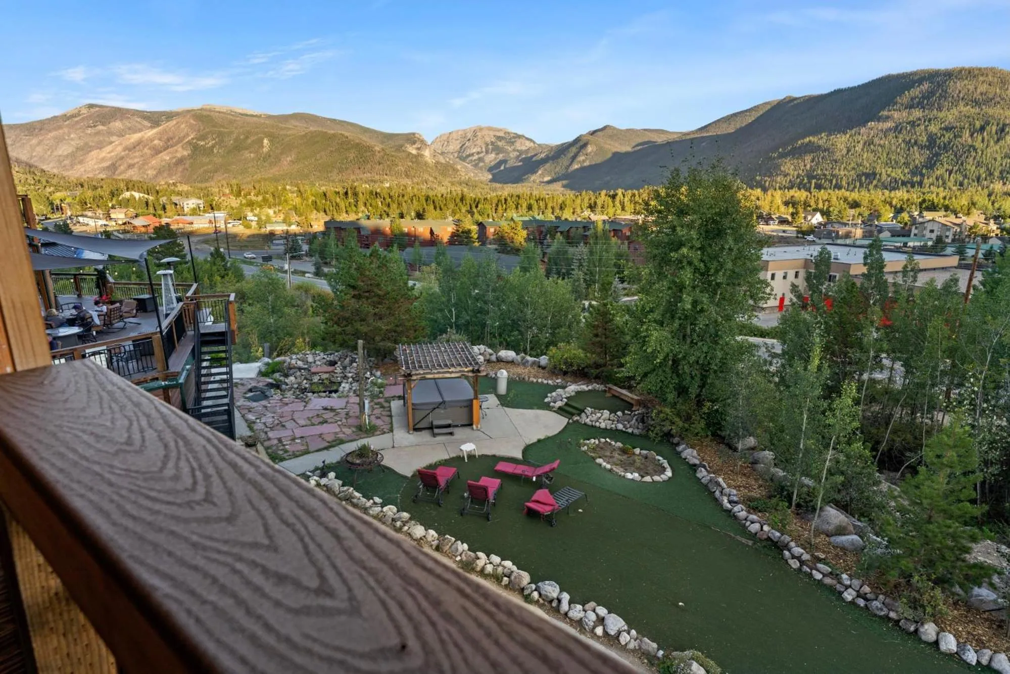 Hot Tub in Gateway Inn