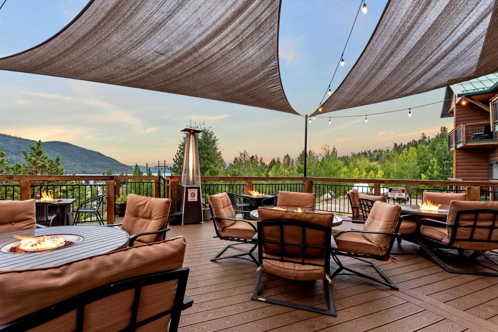 Natural landscape in Gateway Inn