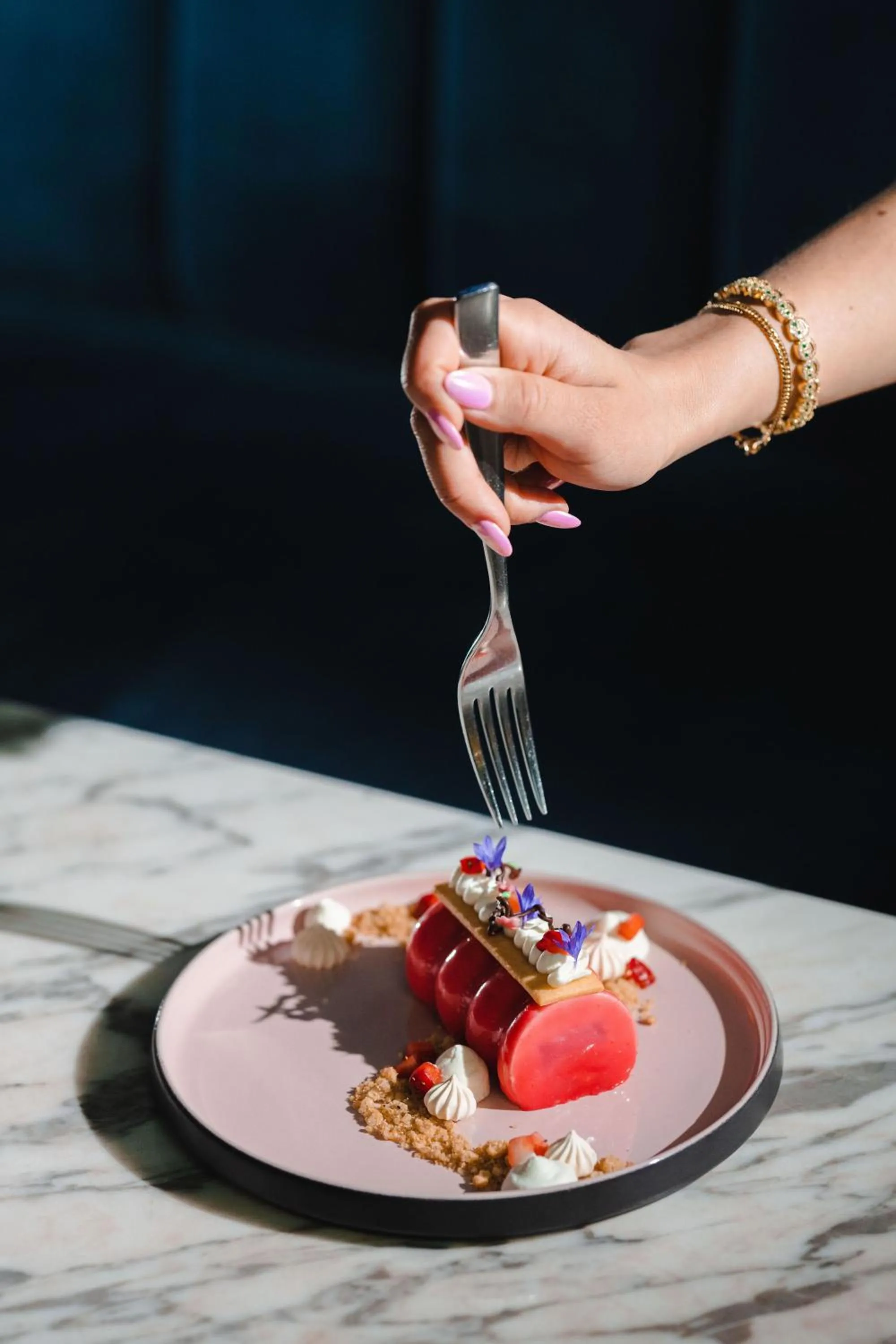 Food and drinks in Paradox Vancouver