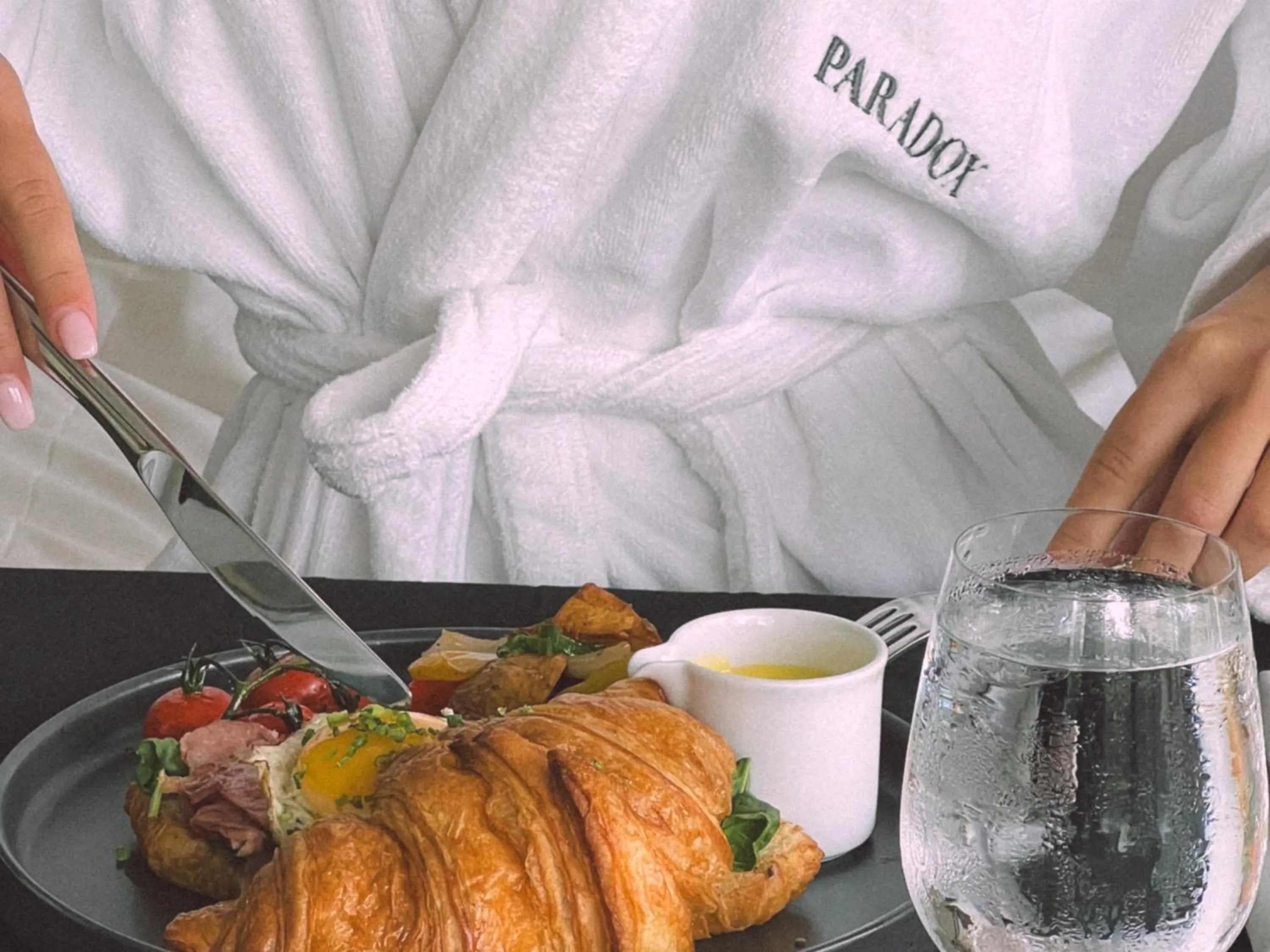 Food and drinks in Paradox Vancouver