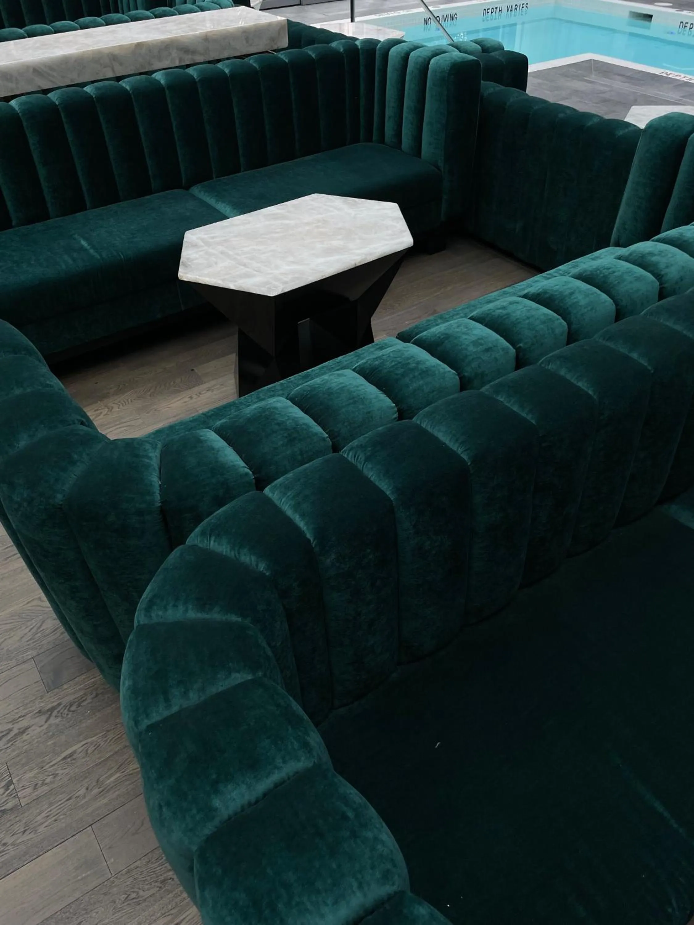 Nightclub / DJ in Paradox Vancouver