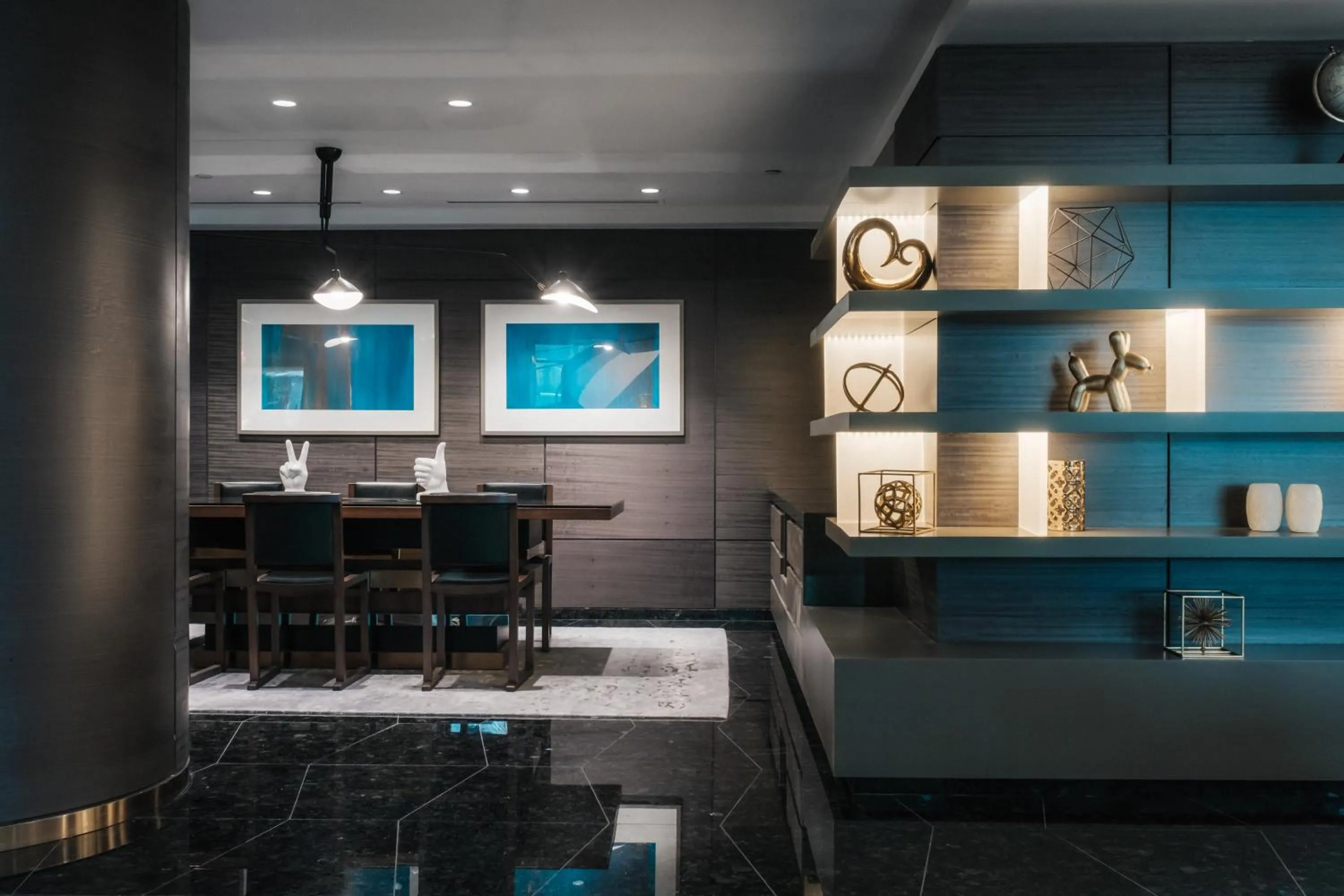 Lobby or reception in Paradox Vancouver