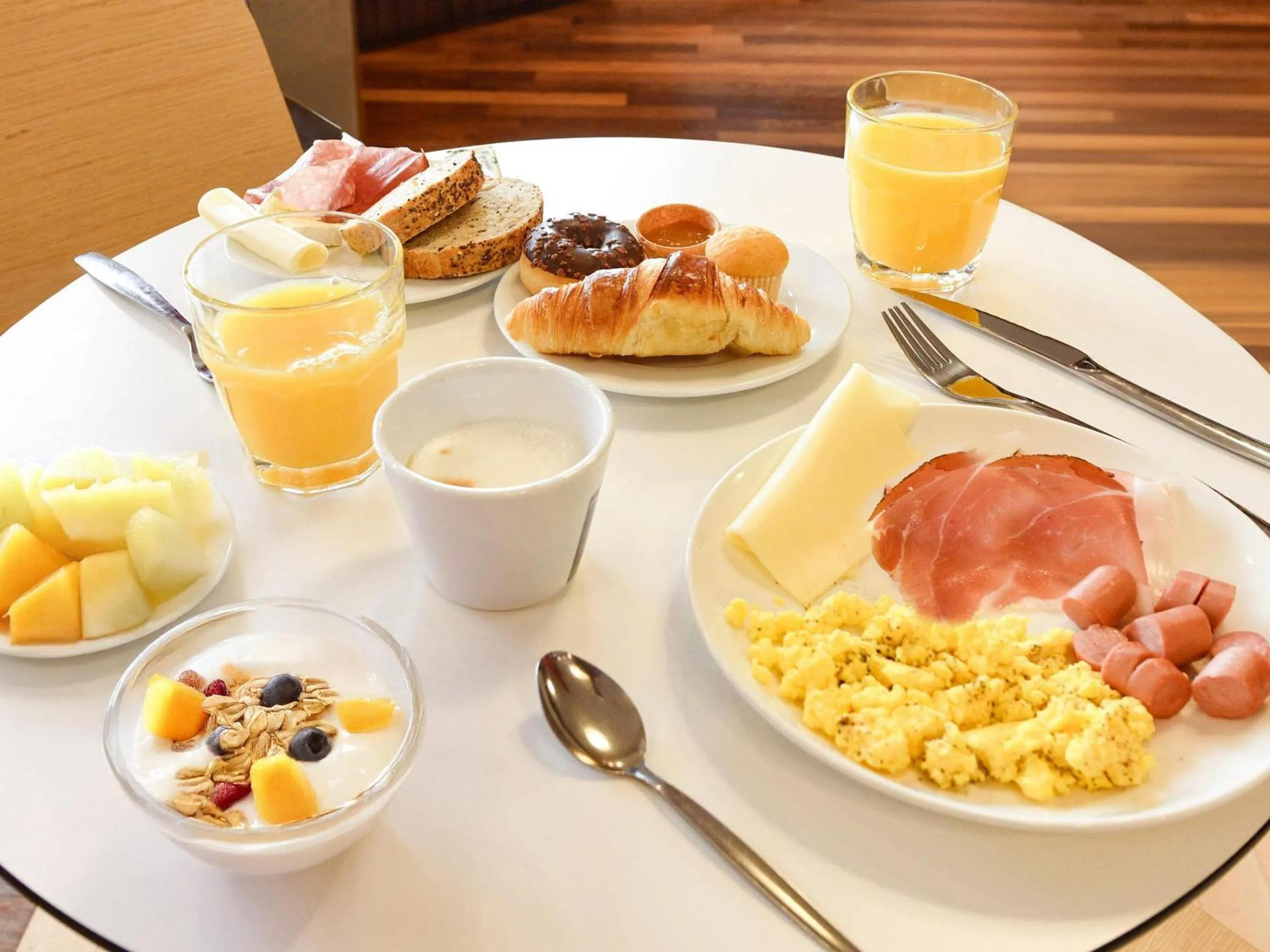 Restaurant/places to eat in B&B Hotel Trento