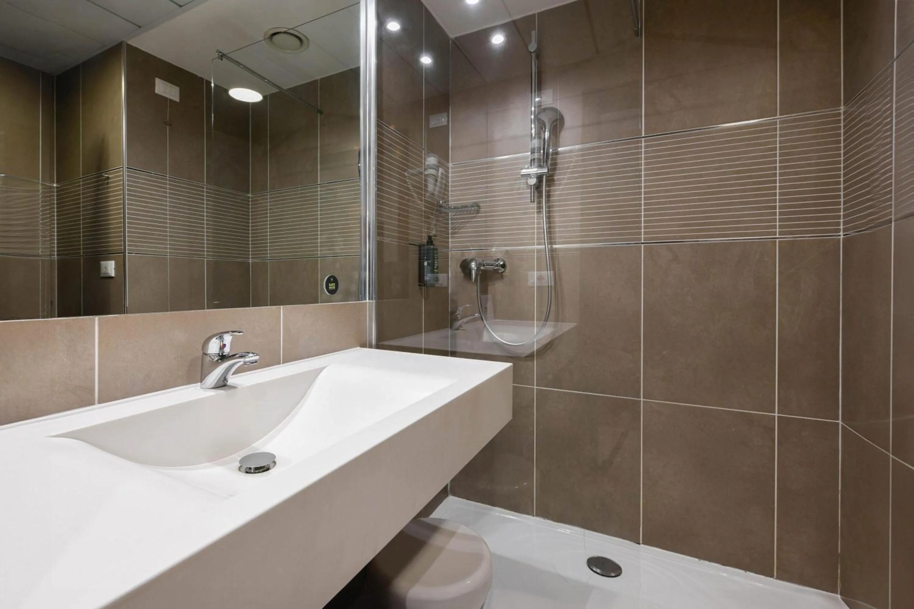 Photo of the whole room in B&B Hotel Trento