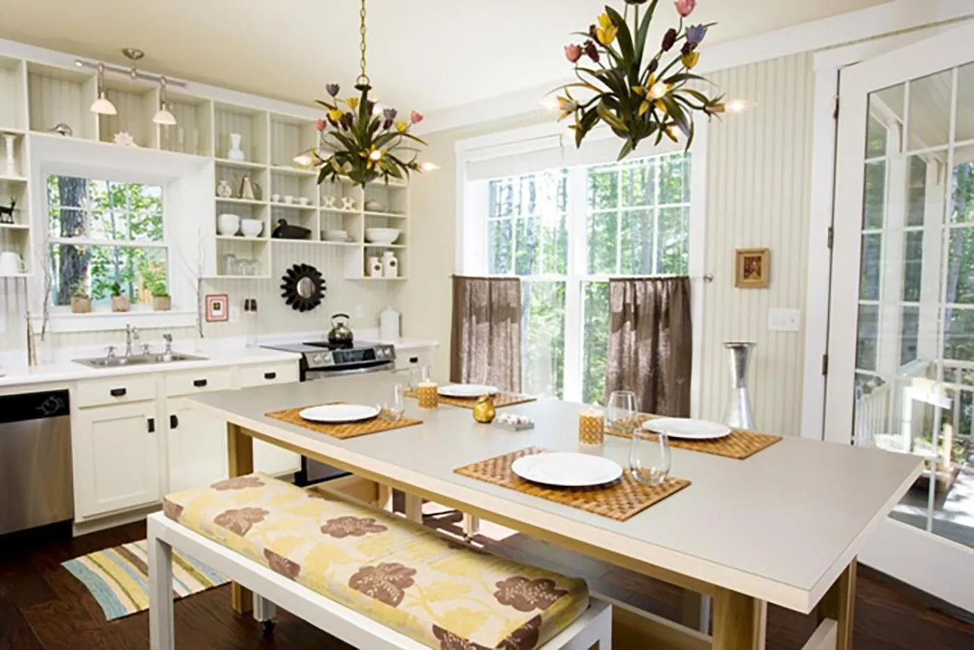 Kitchen or kitchenette in Hidden Pond Resort