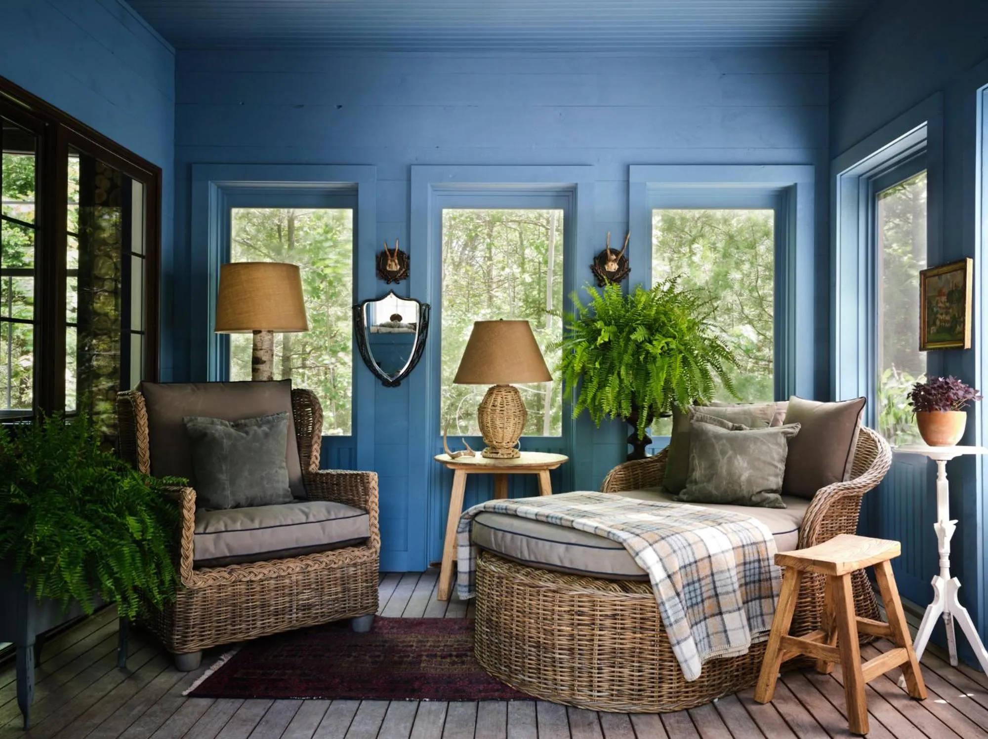 Seating area in Hidden Pond Resort