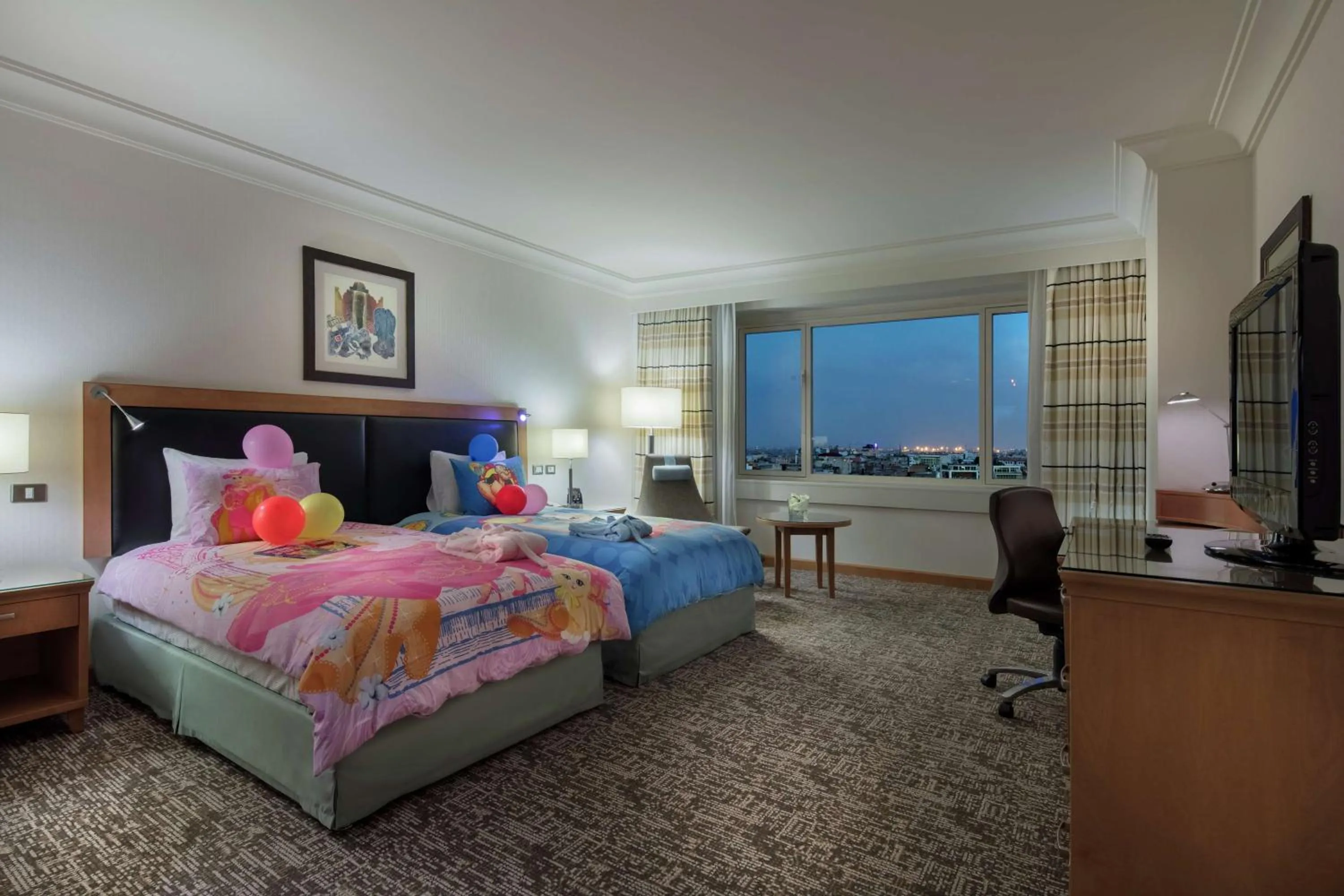 Bedroom, Bed in Adana HiltonSA Hotel