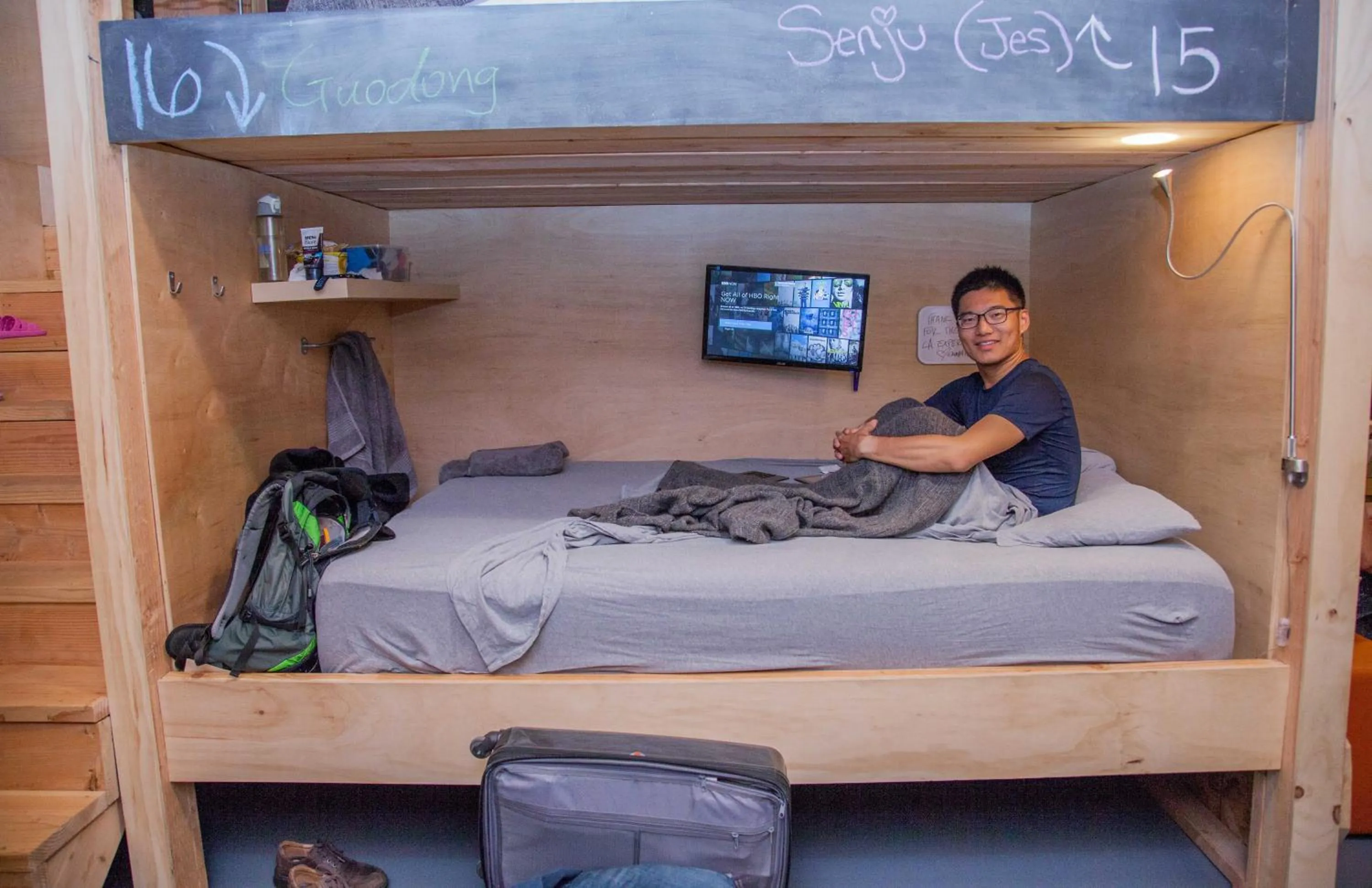People, Bed in PodShare DTLA