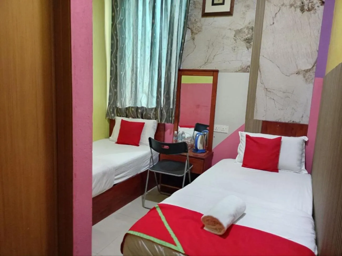 Bed in Saujana City Hotel