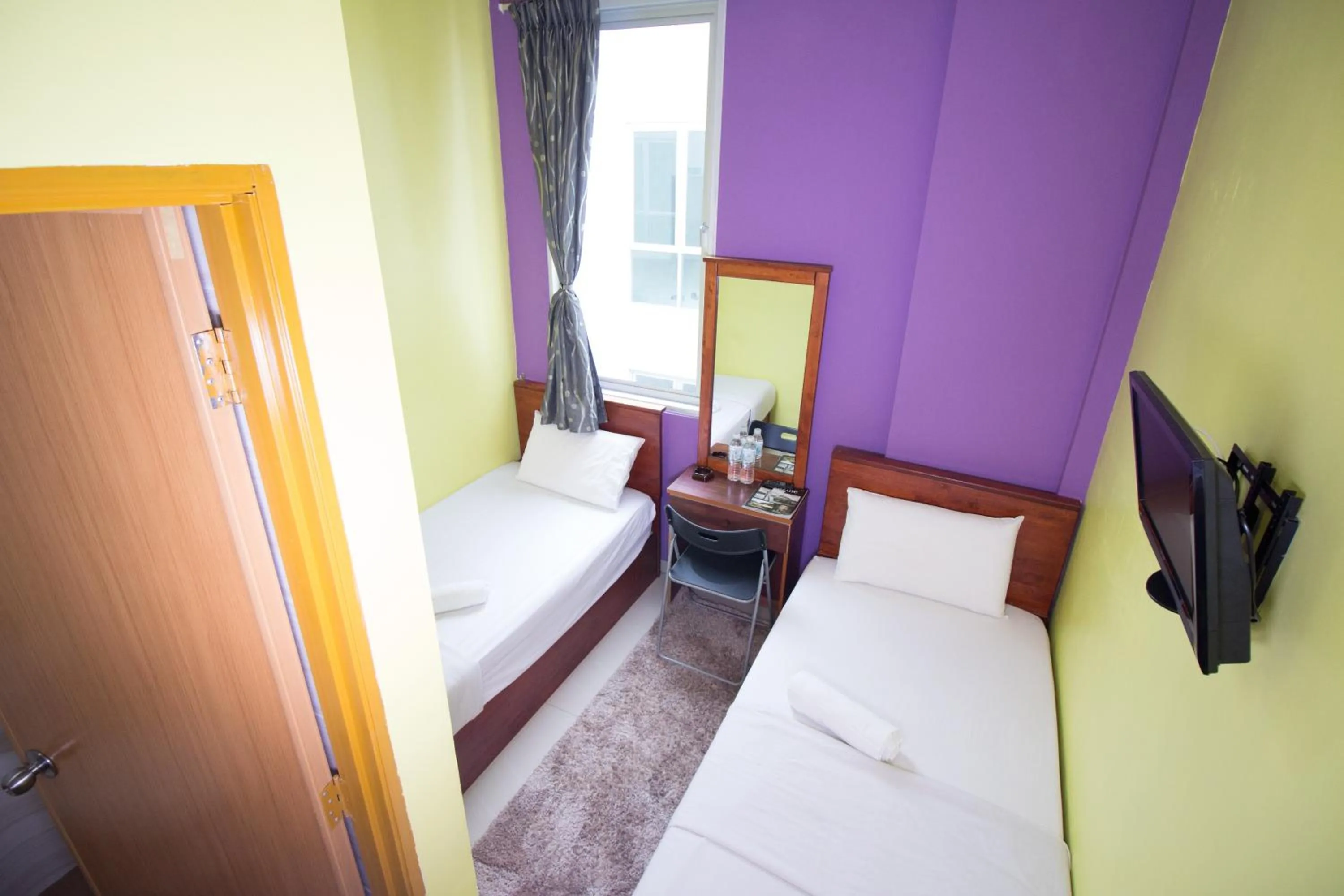 Photo of the whole room, Bed in Saujana City Hotel