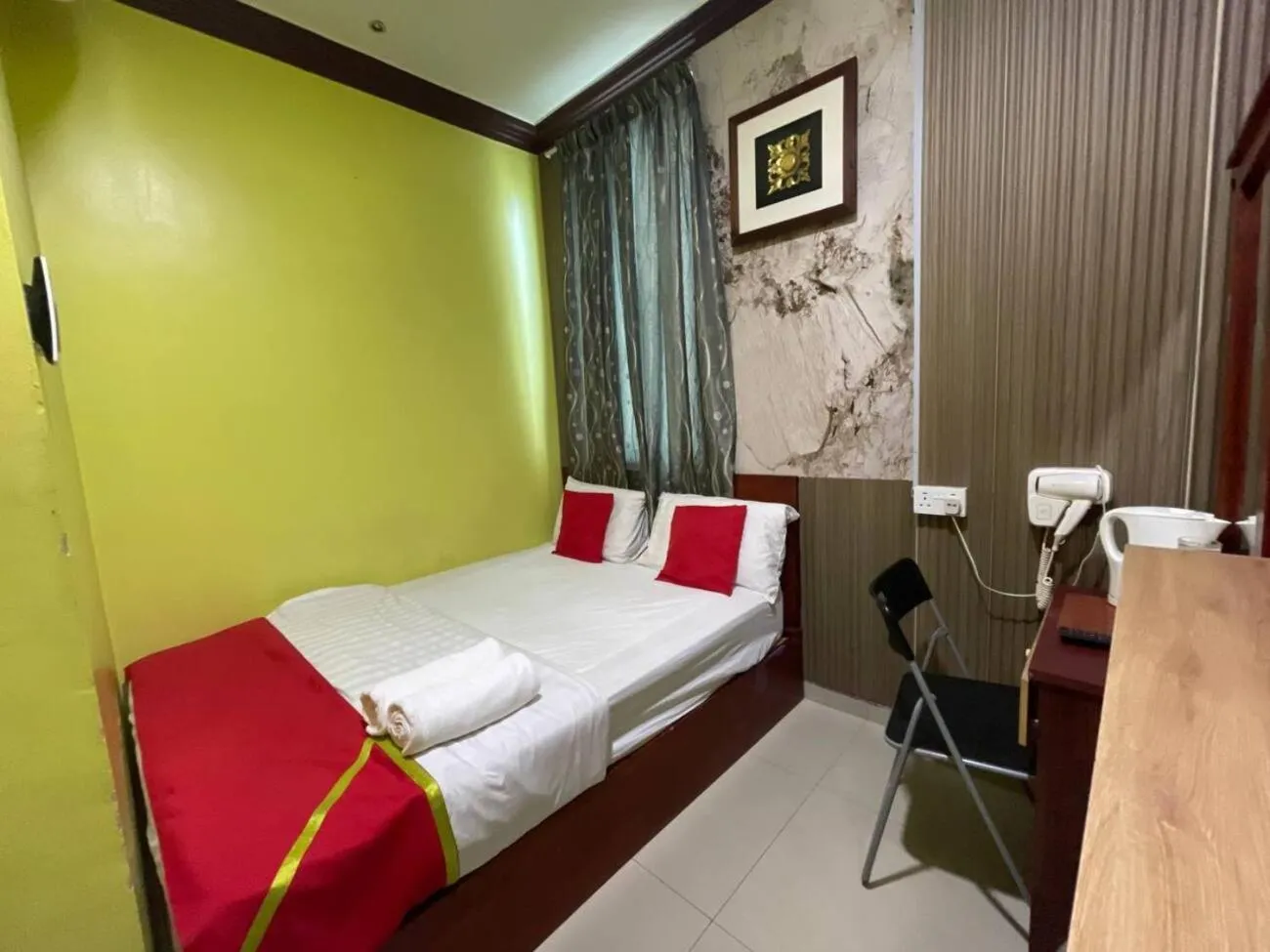 Bed in Saujana City Hotel