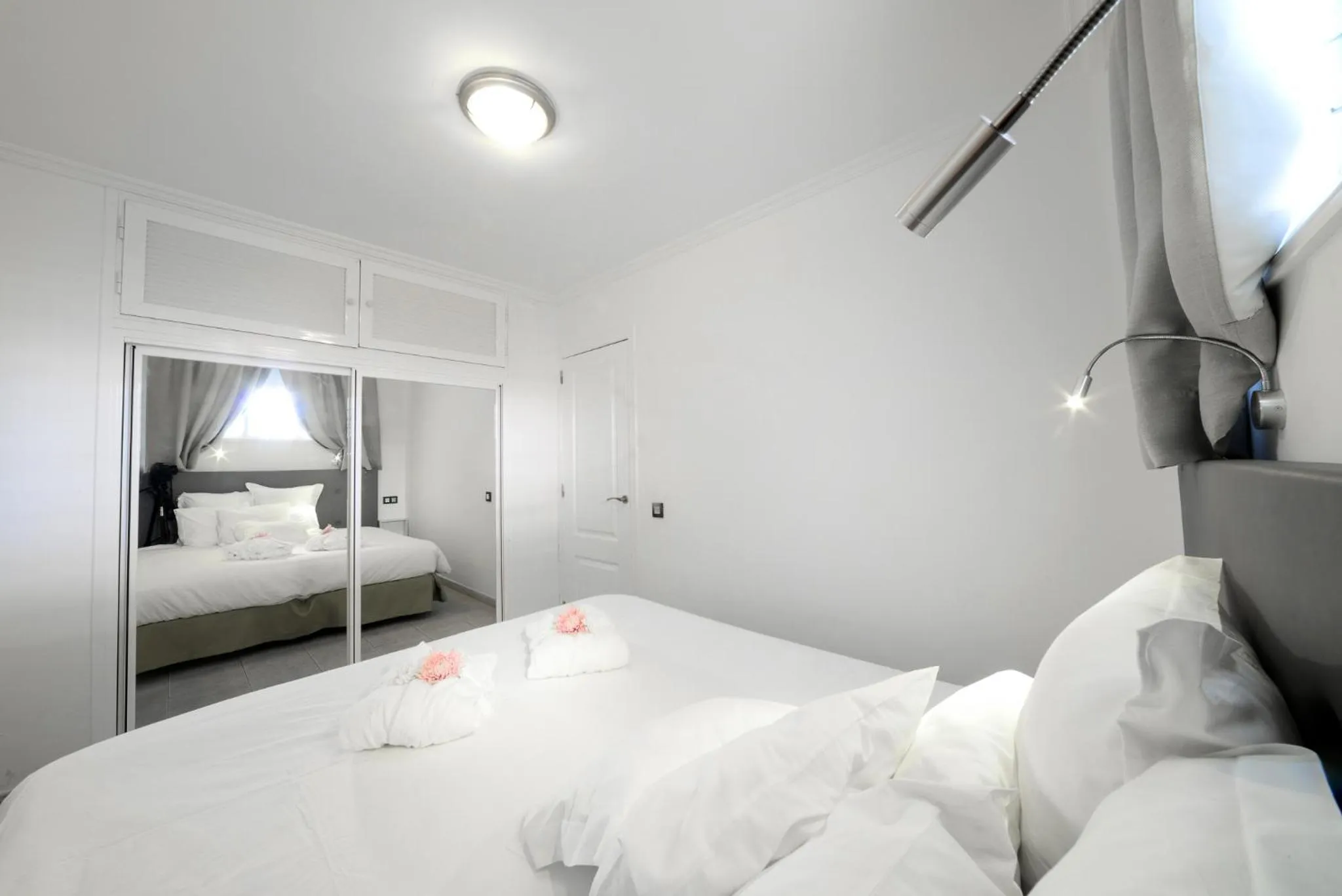 Bedroom, Bed in Atlantic Sun Beach - Gay Men Only