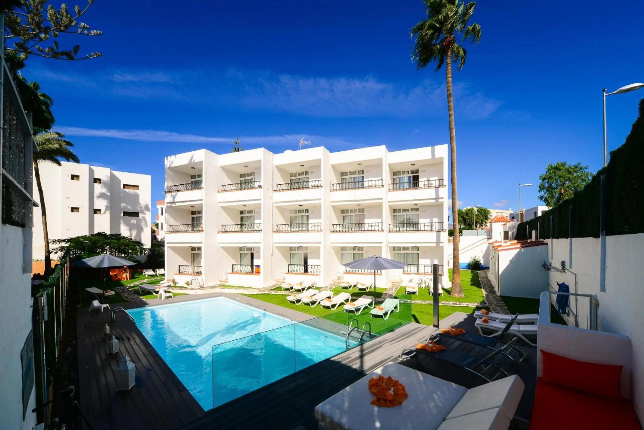 Swimming pool in Atlantic Sun Beach - Gay Men Only