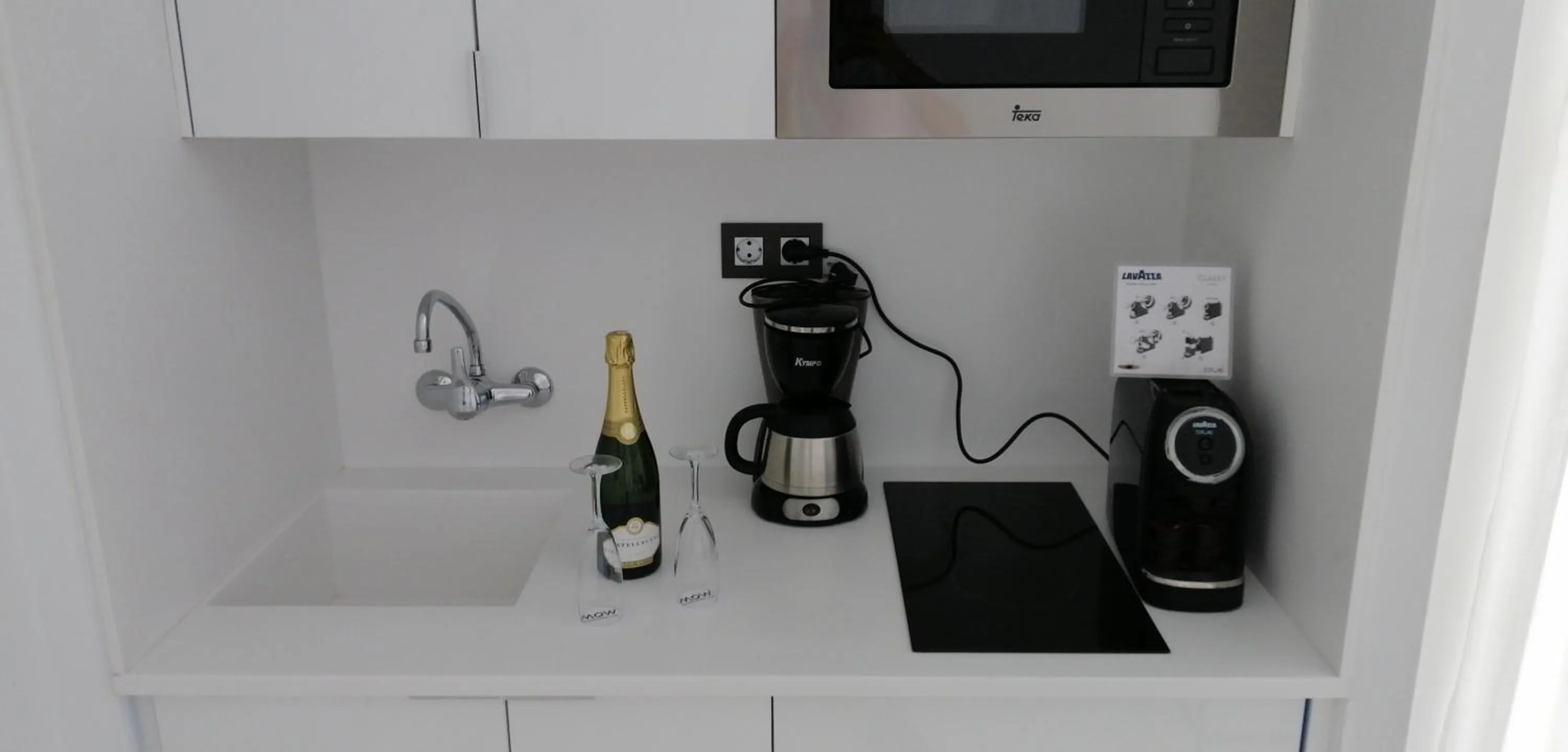 Coffee/tea facilities in Atlantic Sun Beach - Gay Men Only