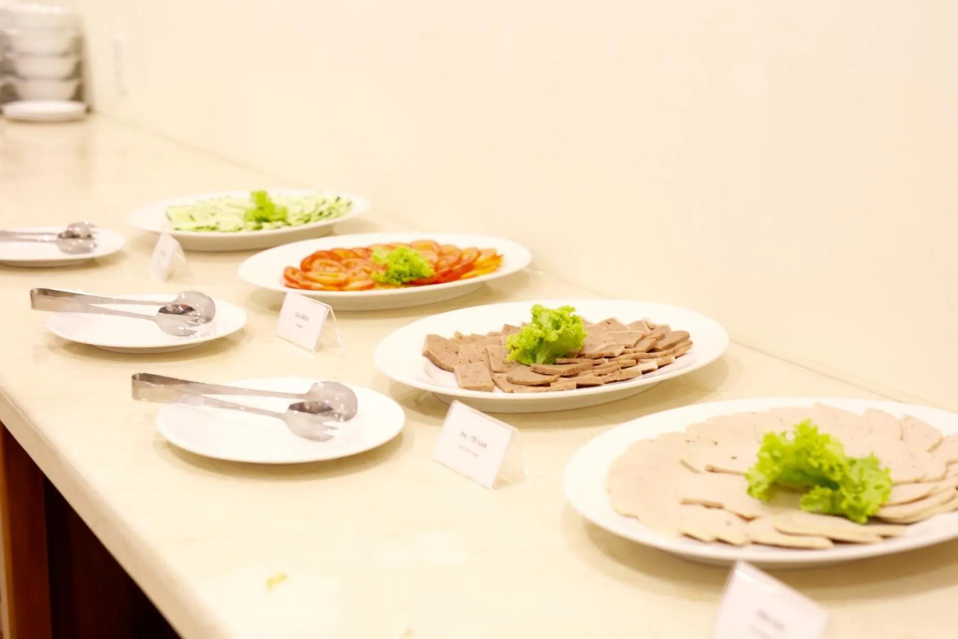 Food in Iris Dalat Hotel