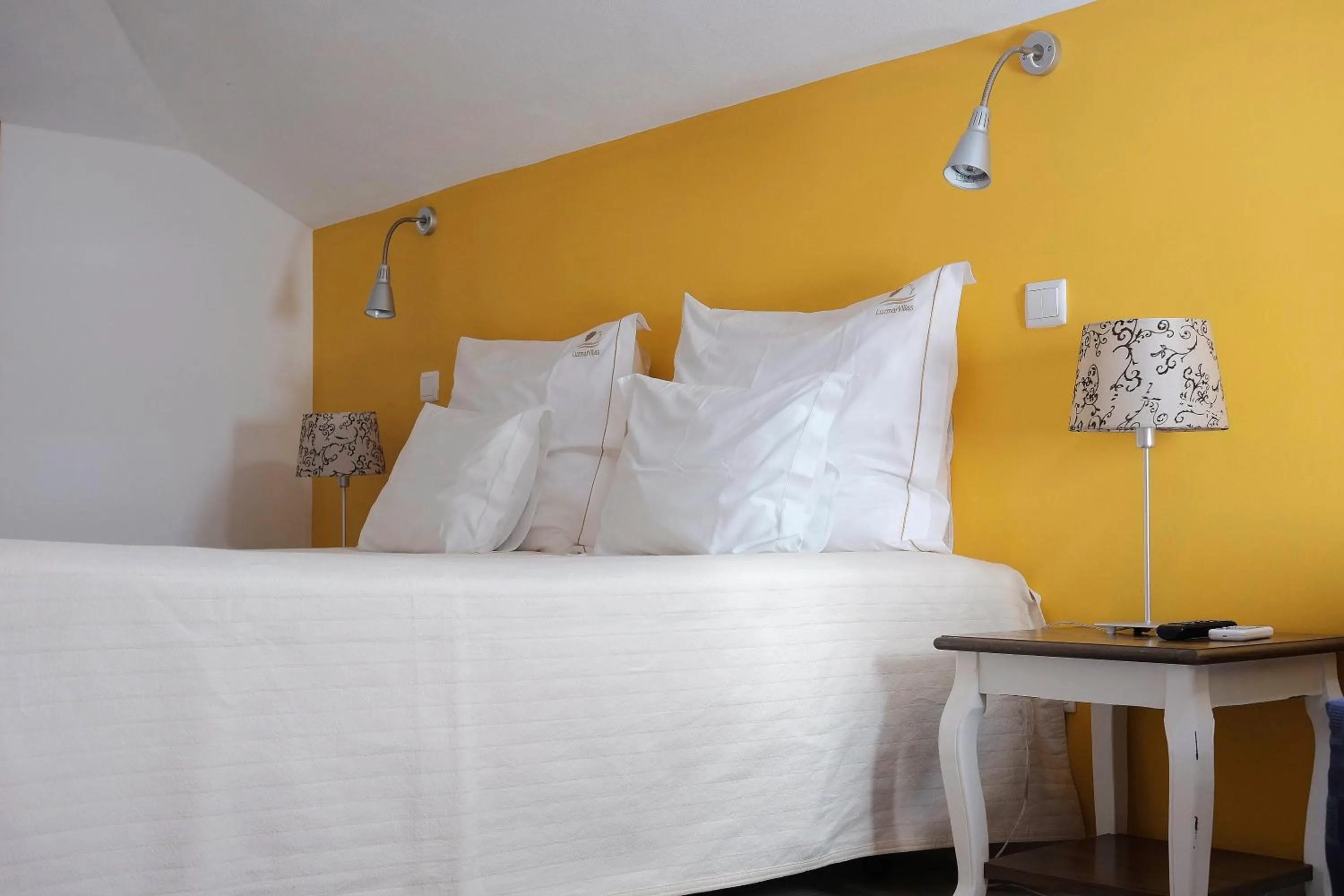 Bed in Luzmar Villas