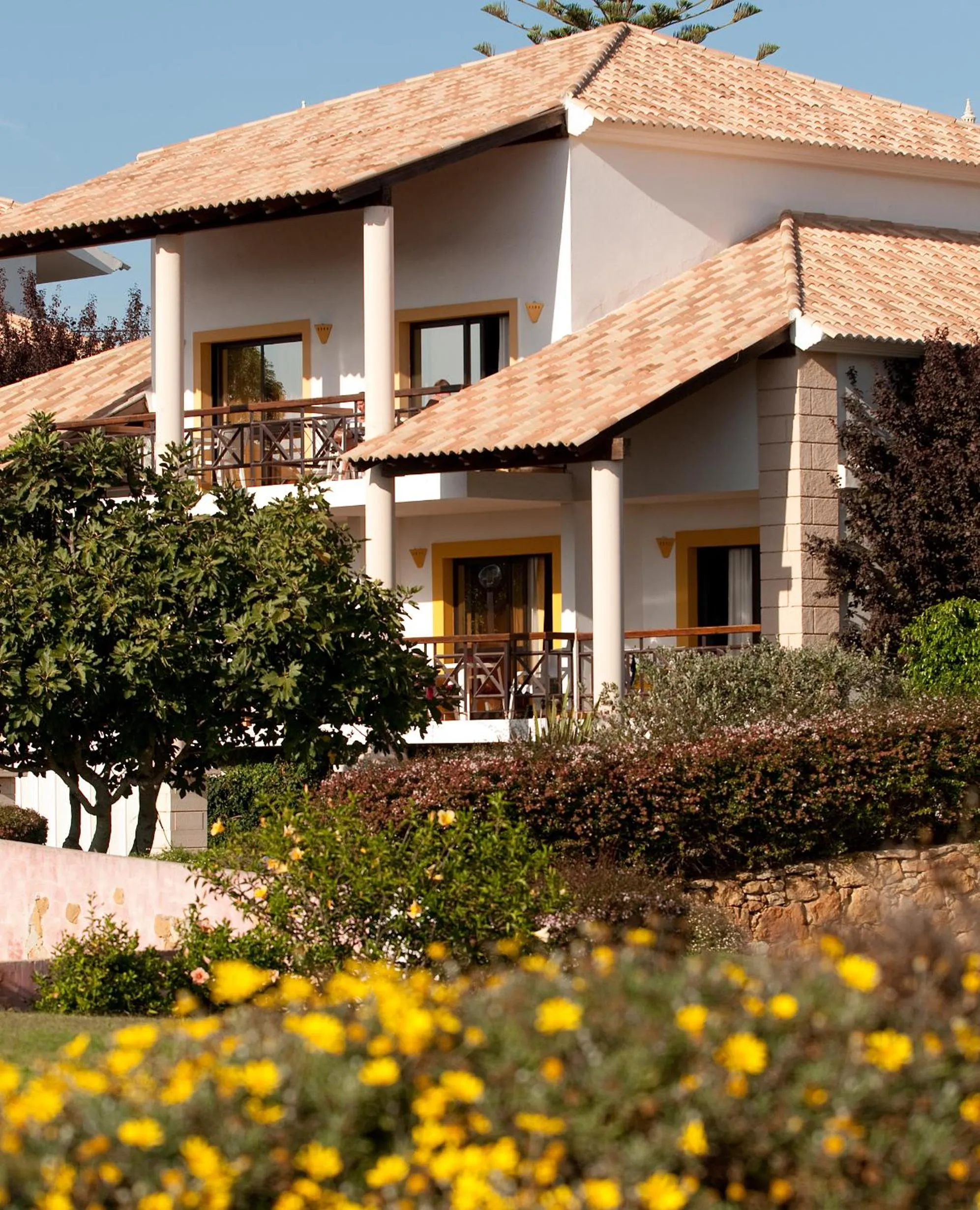 Facade/entrance in Luzmar Villas