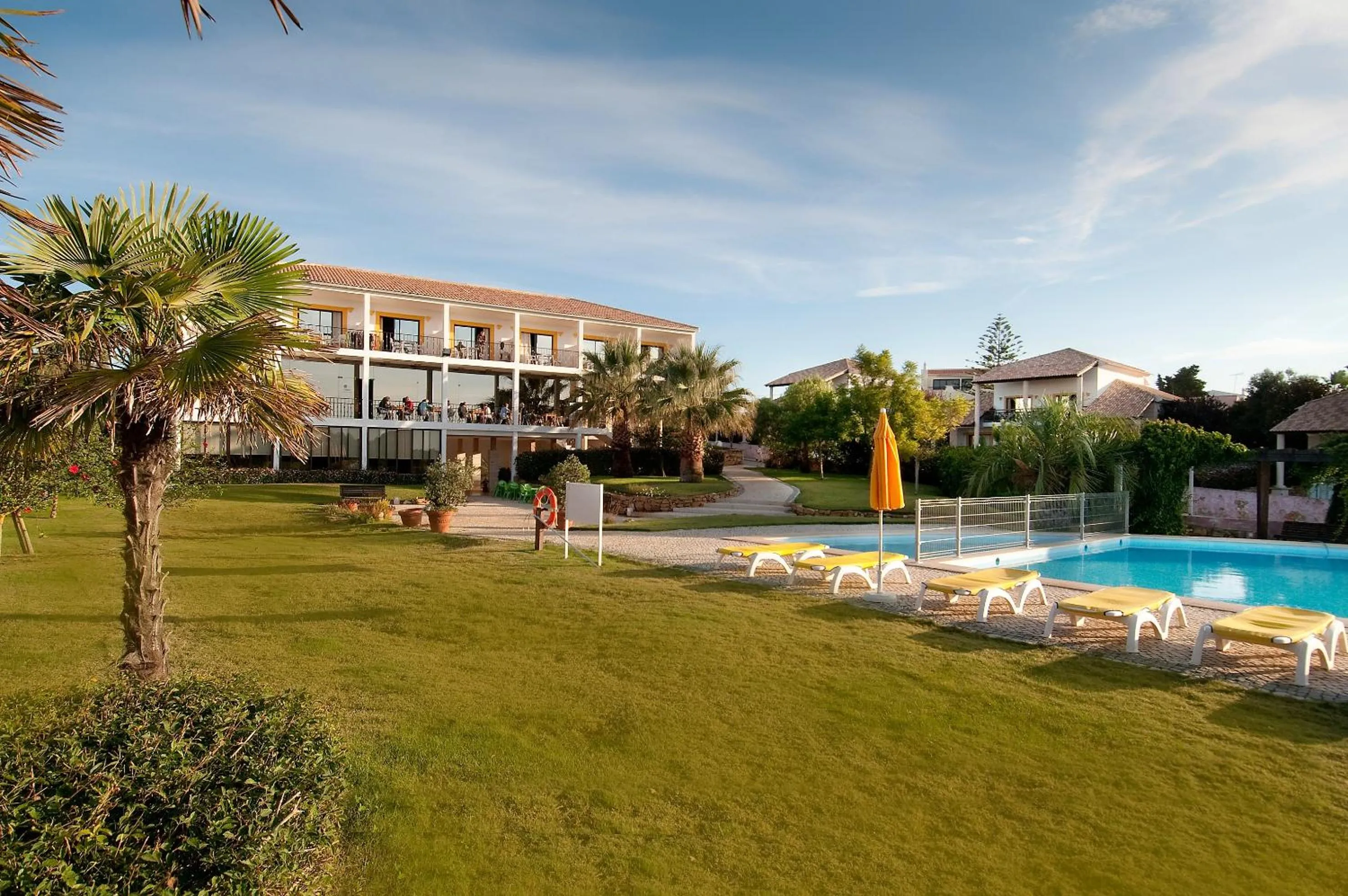 Garden in Luzmar Villas