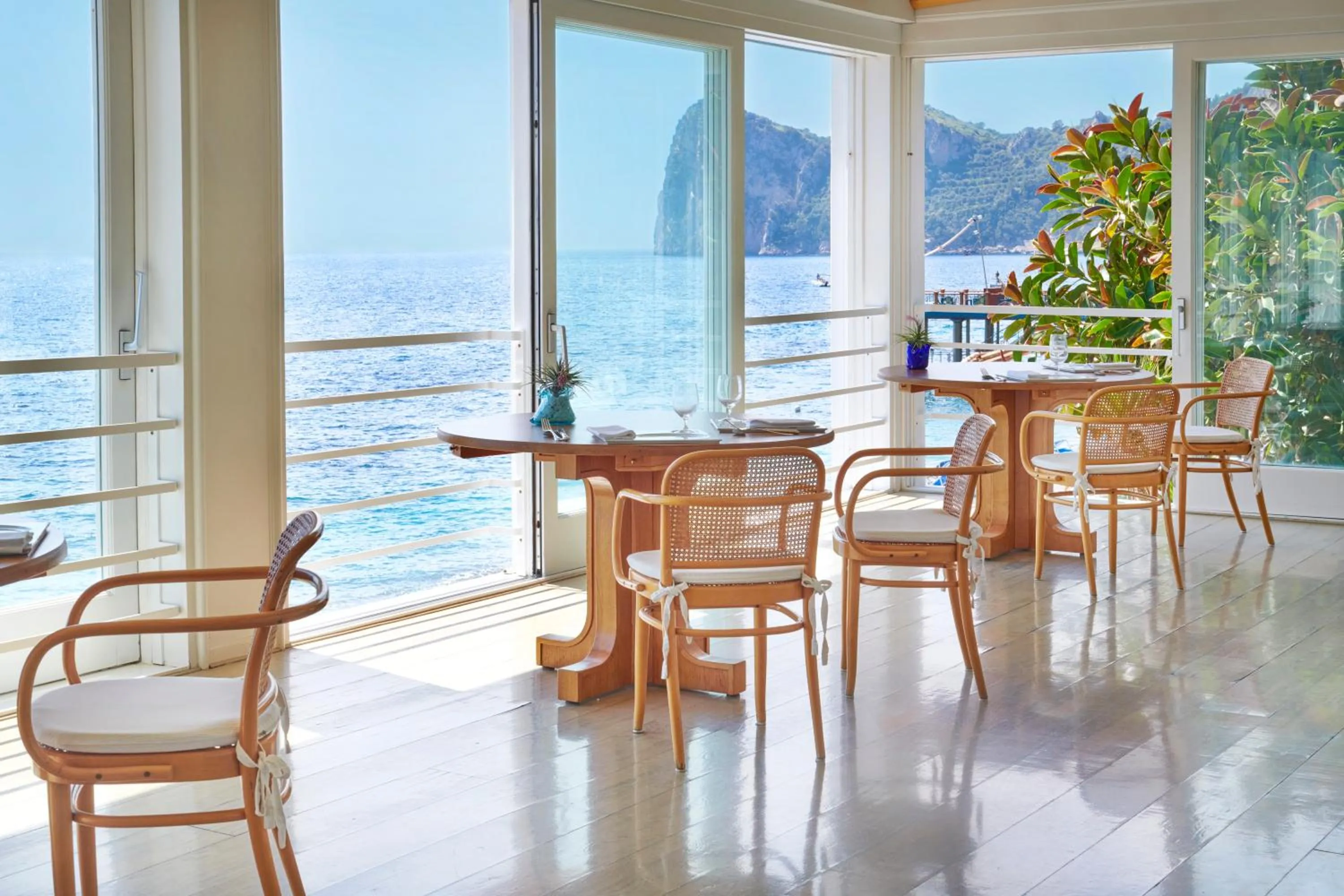 Restaurant/places to eat in Taverna Del Capitano