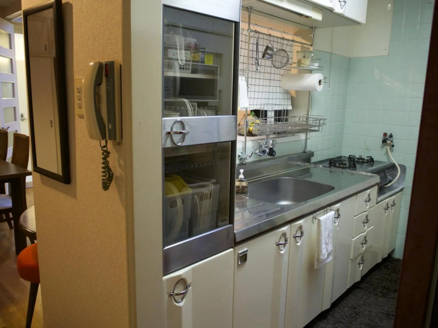 Communal kitchen in Guesthouse Ten-roku - Female Only