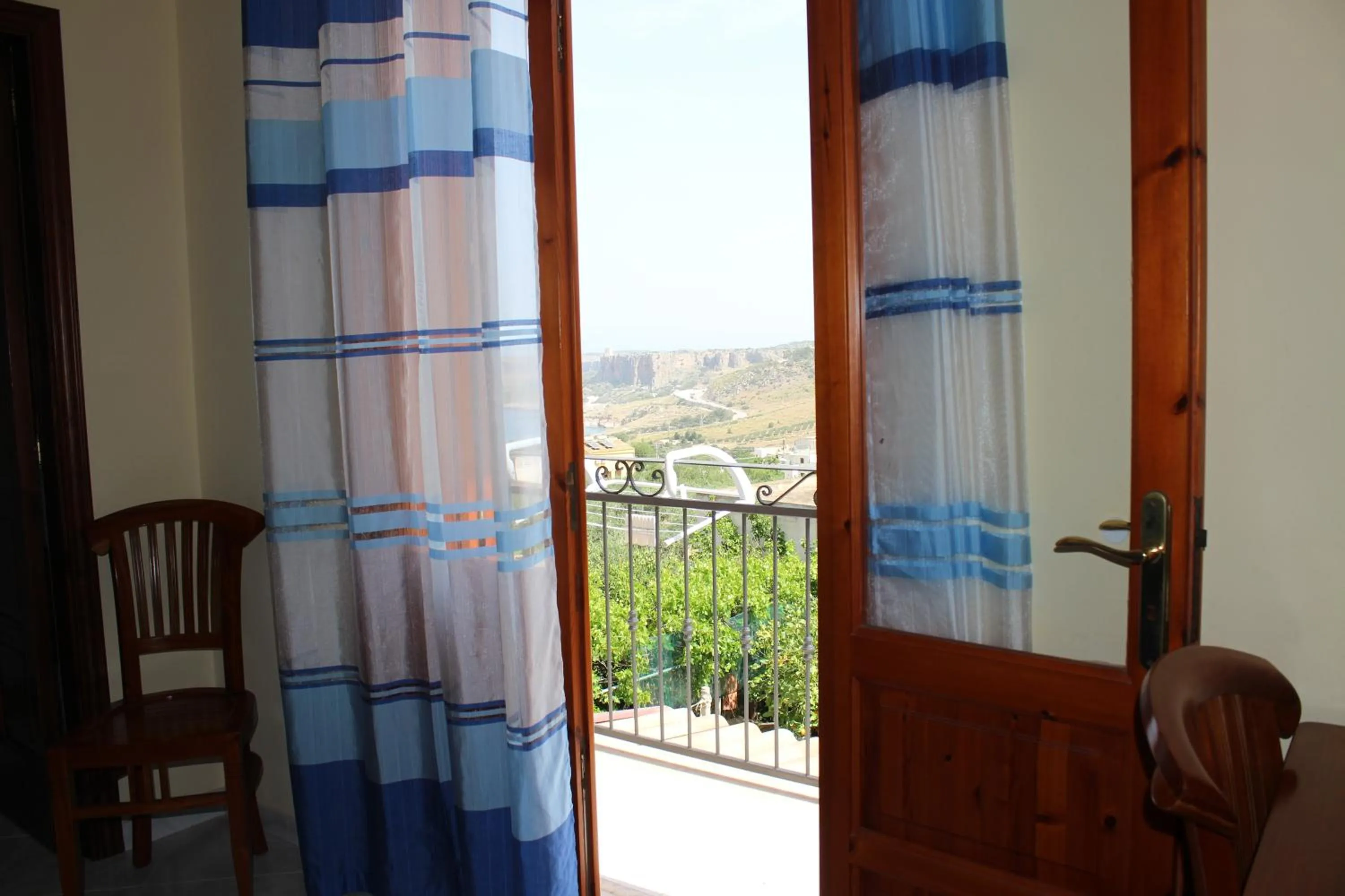 Photo of the whole room in Raggio di Sole Bed & Breakfast