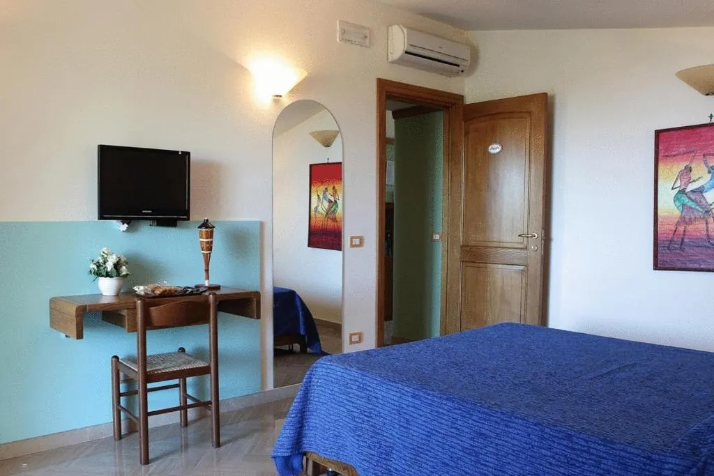 Photo of the whole room, Bed in Le Due Sirene