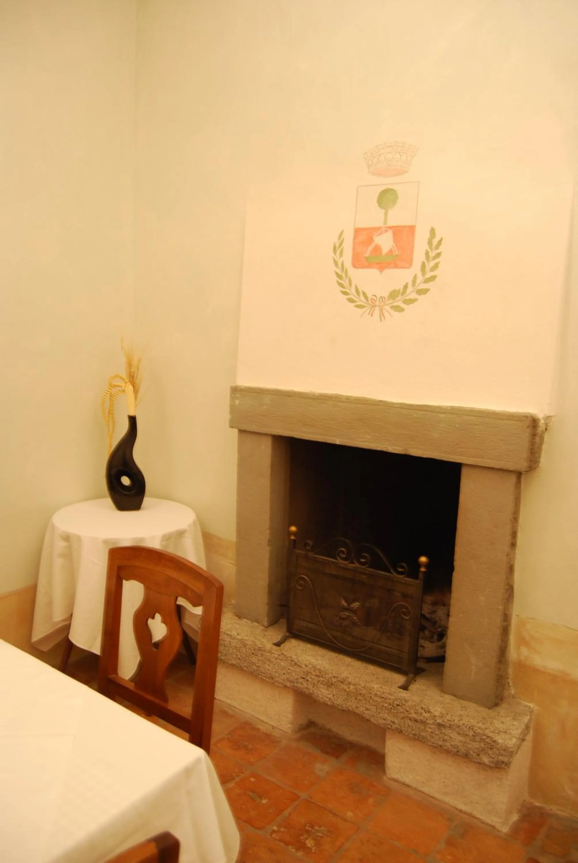 Decorative detail in Albergo Ristorante Orazio