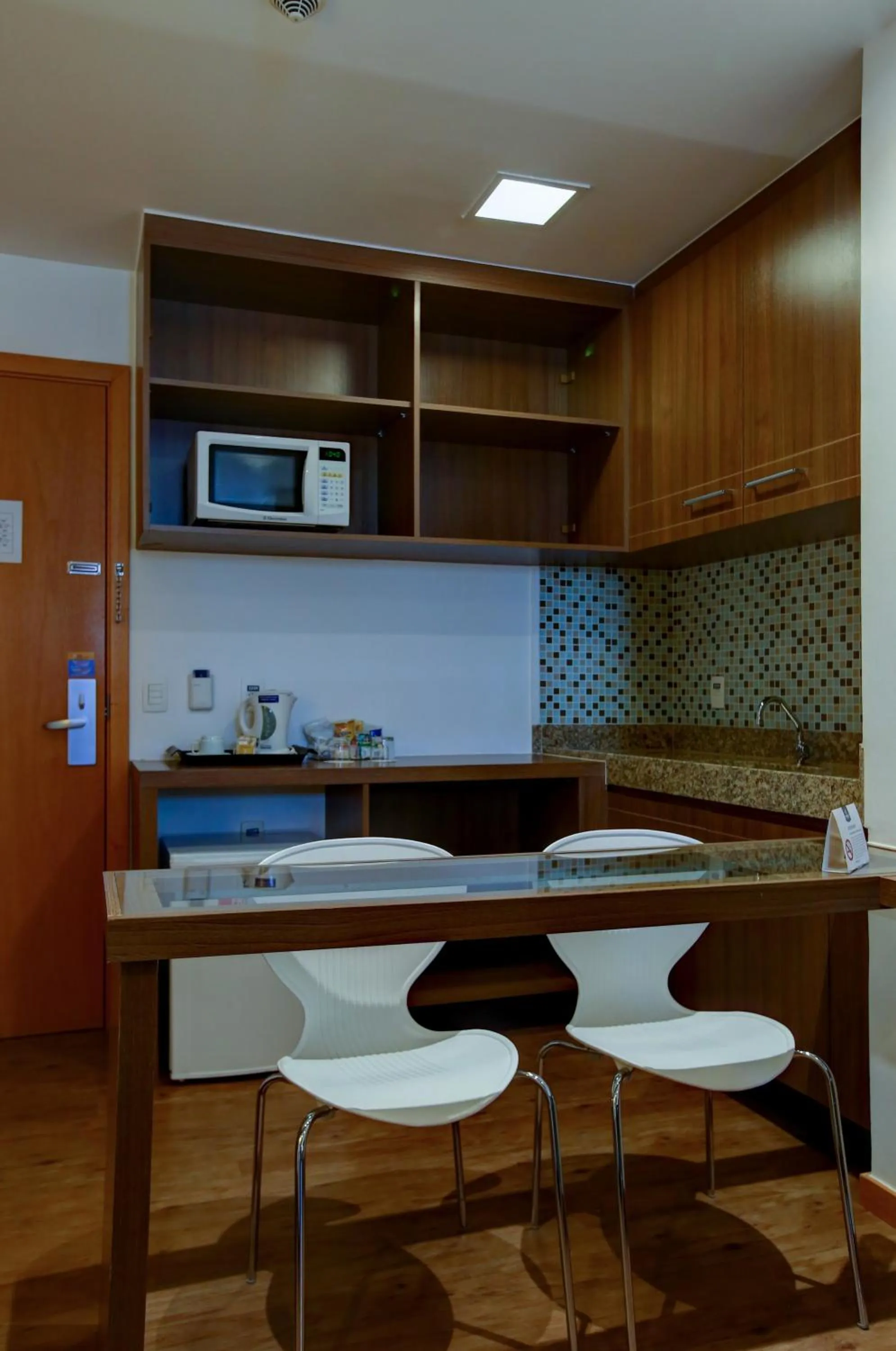 Kitchen or kitchenette in Nobile Suites Monumental