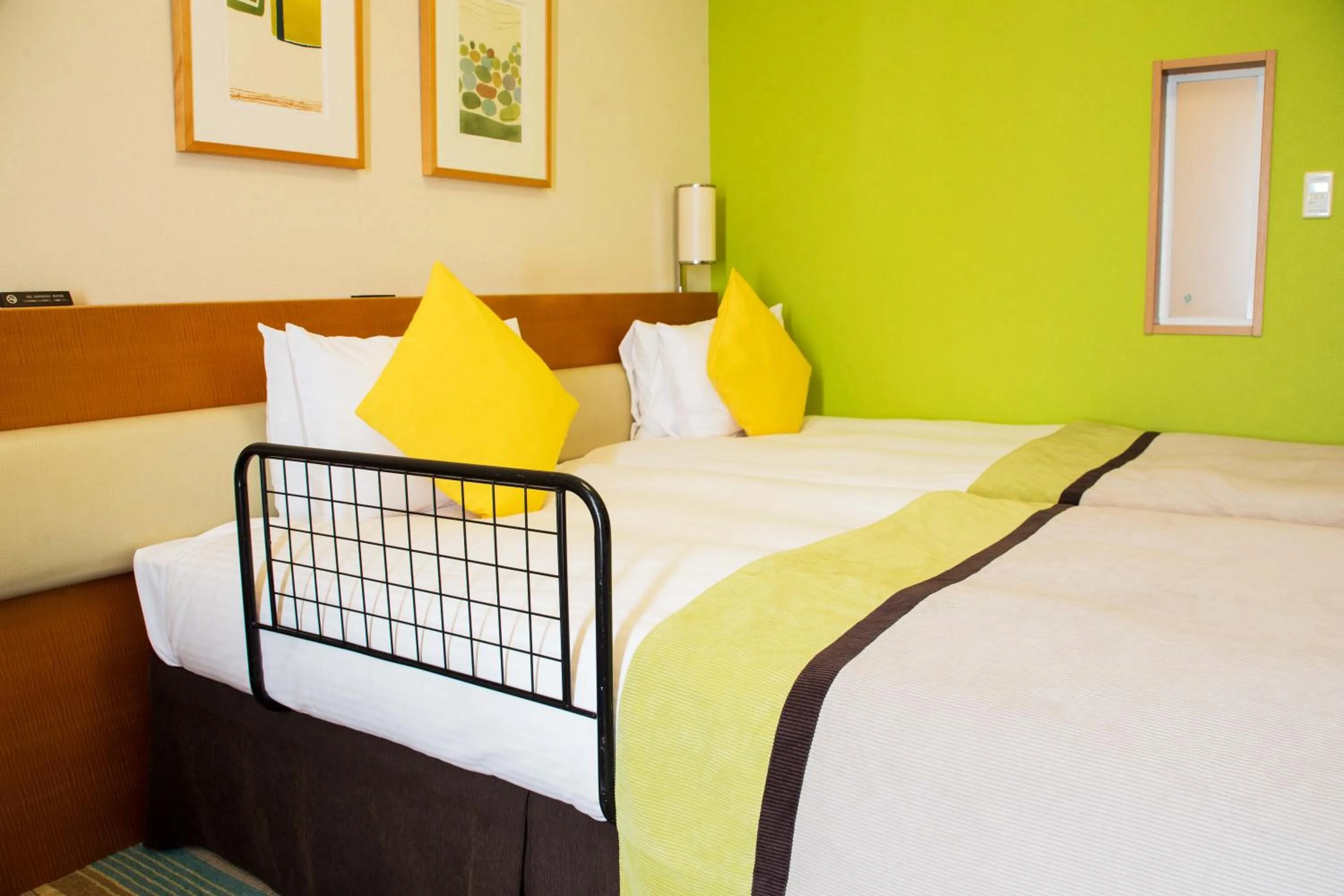 Bed in MAIHAMA VIEW HOTEL by HULIC Formerly Tokyo Bay Maihama Hotel