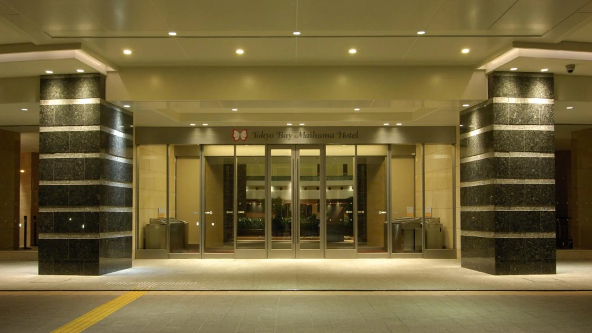 Facade/entrance in MAIHAMA VIEW HOTEL by HULIC Formerly Tokyo Bay Maihama Hotel