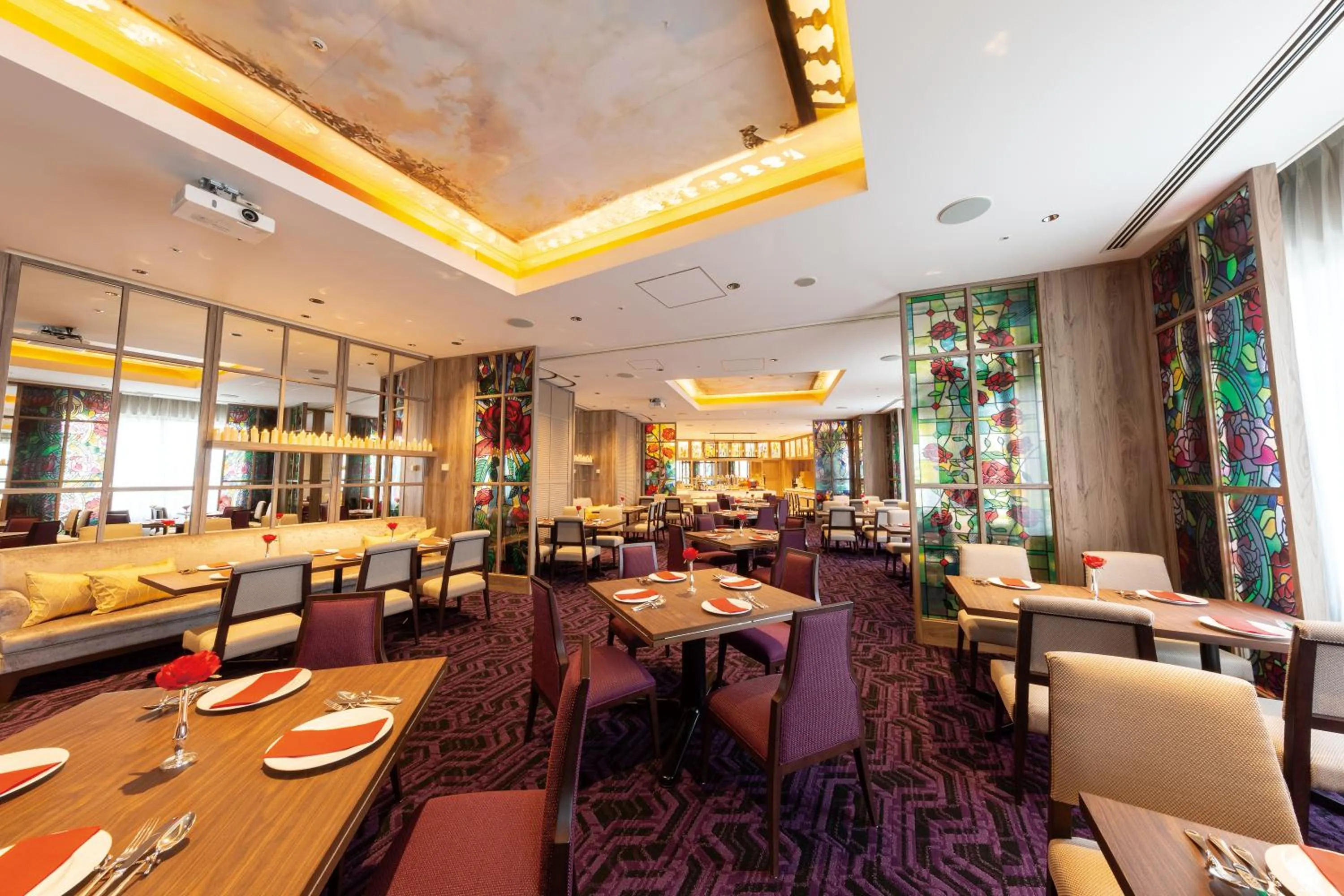 Restaurant/places to eat in MAIHAMA VIEW HOTEL by HULIC Formerly Tokyo Bay Maihama Hotel