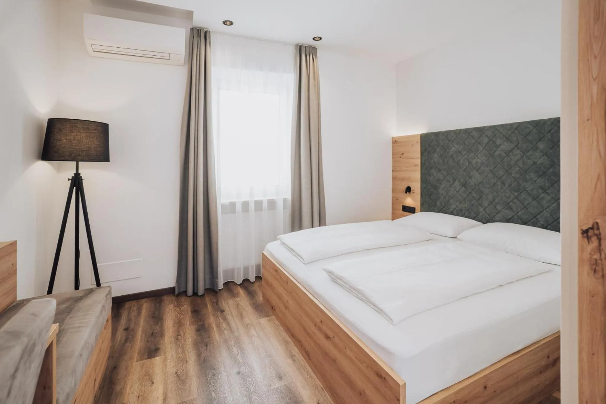 Photo of the whole room, Bed in Feichter Hotel & Bistro