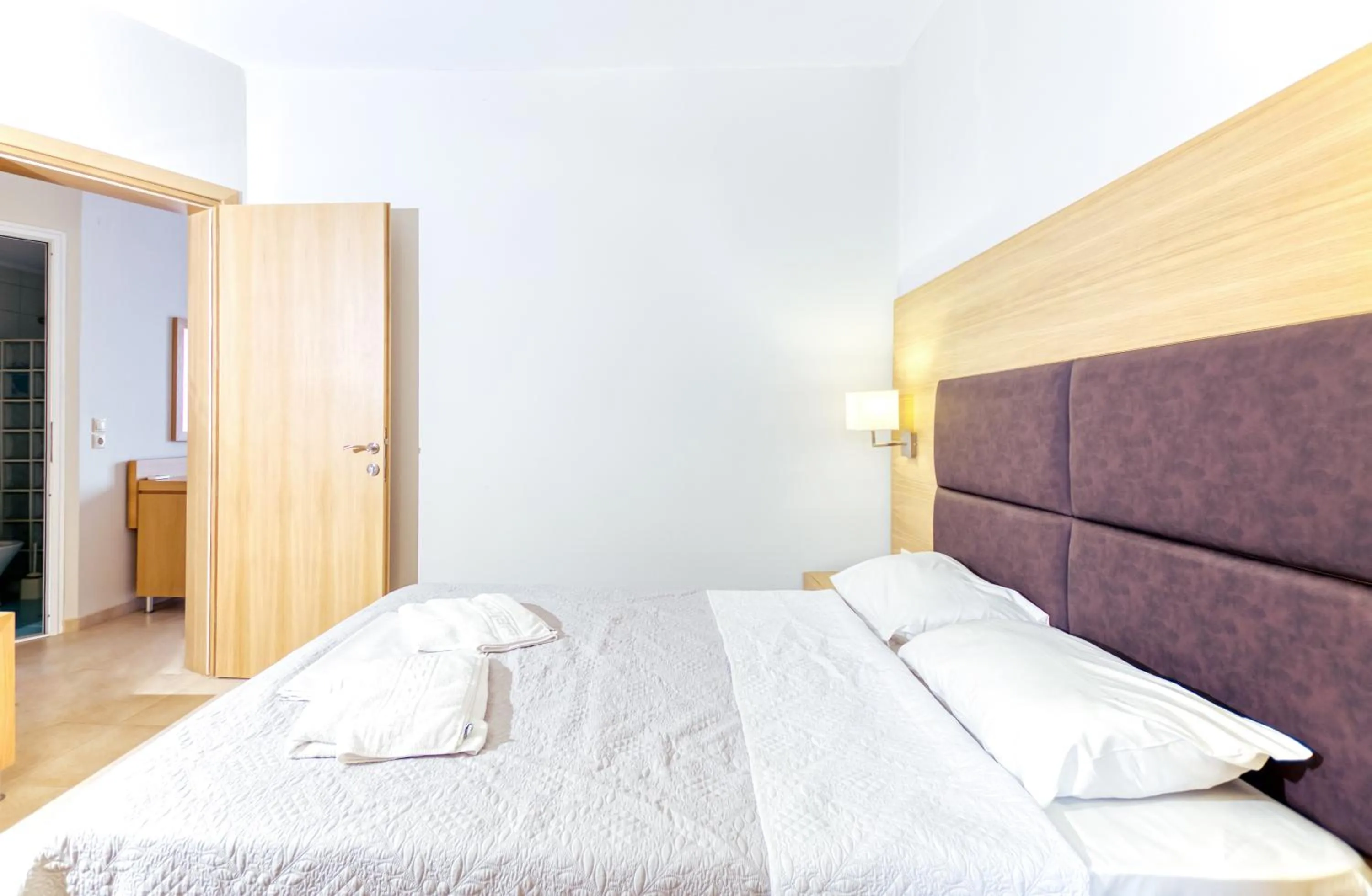 Bed in Pleasure Beach Hotel