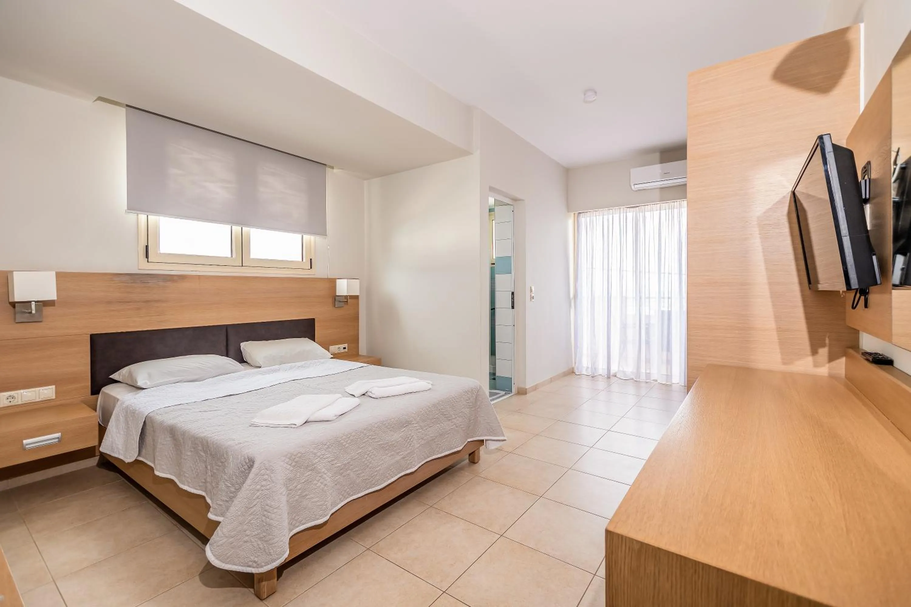 Bed in Pleasure Beach Hotel