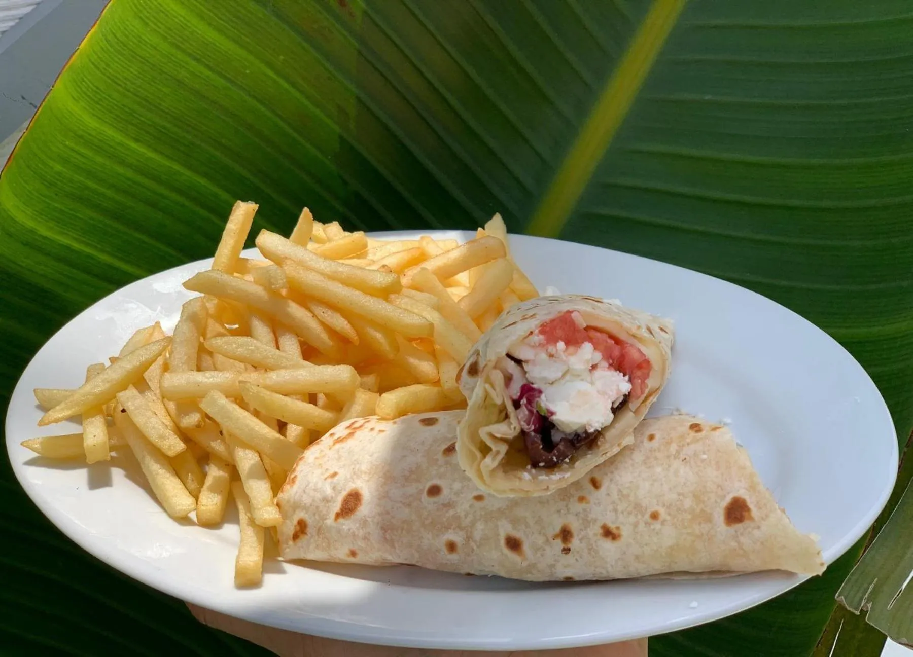 Restaurant/places to eat in Pleasure Beach Hotel