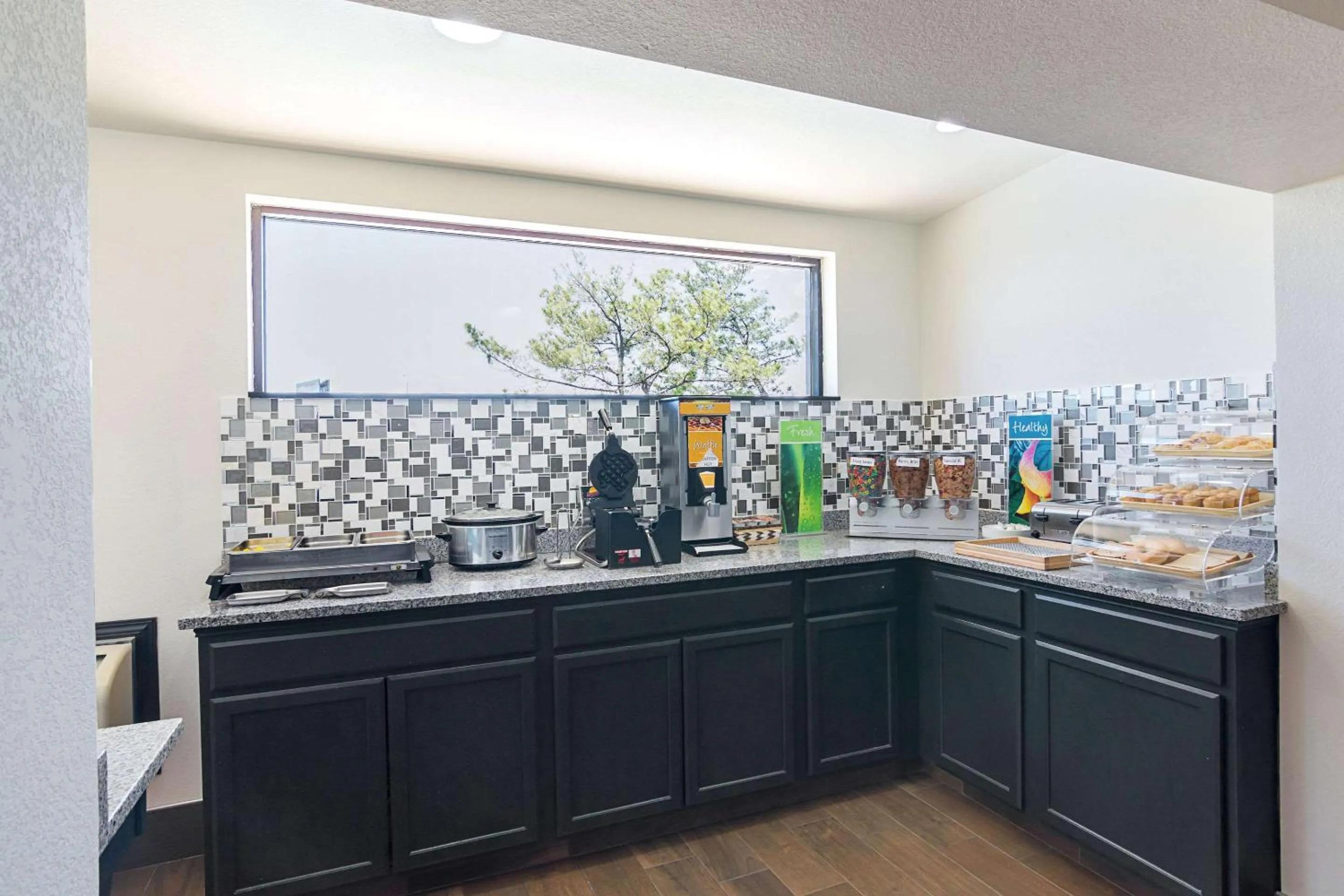 Breakfast in Quality Inn Amarillo I-40 East