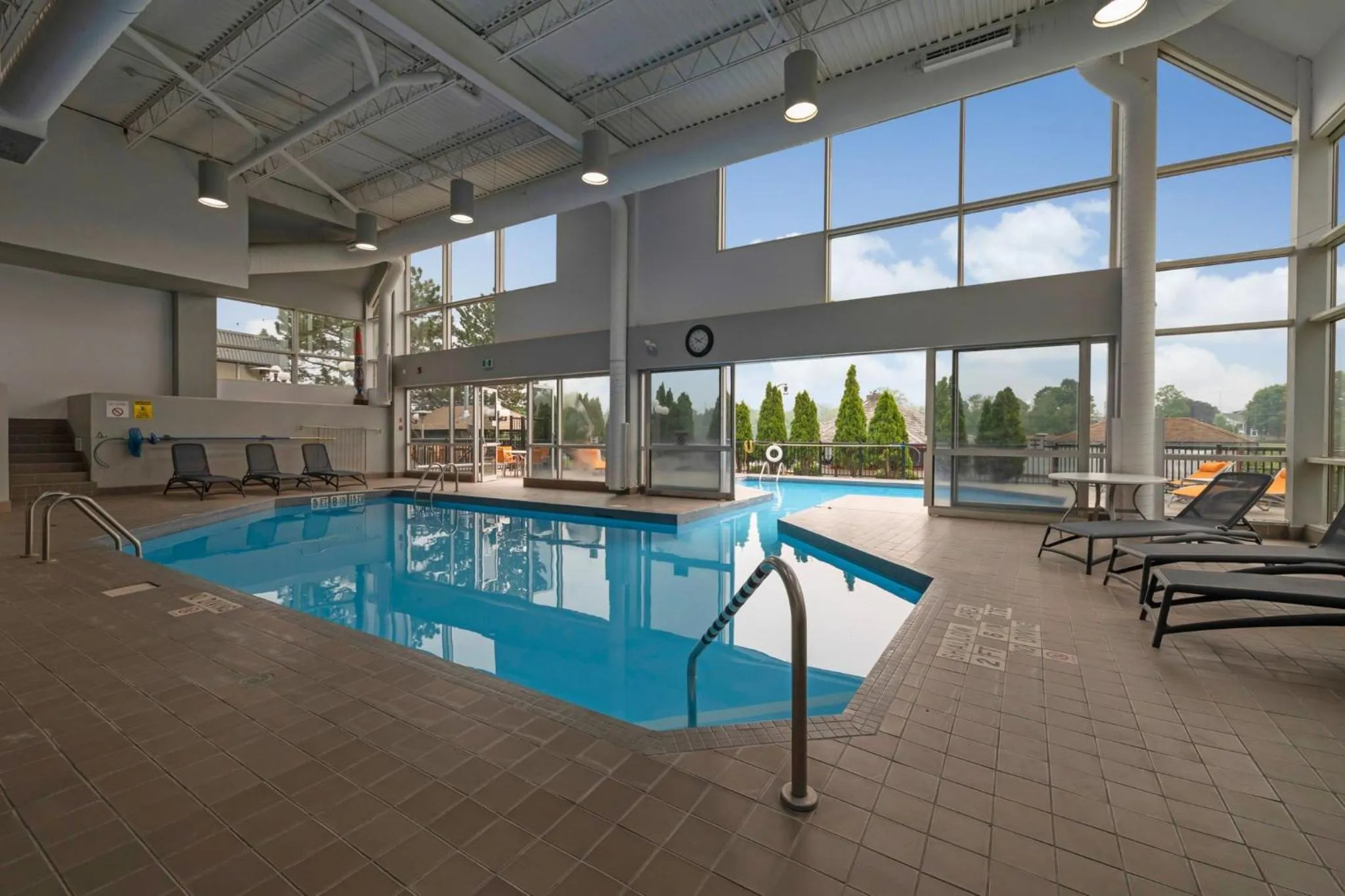 Swimming pool in Holiday Inn Hotel Peterborough Waterfront by IHG