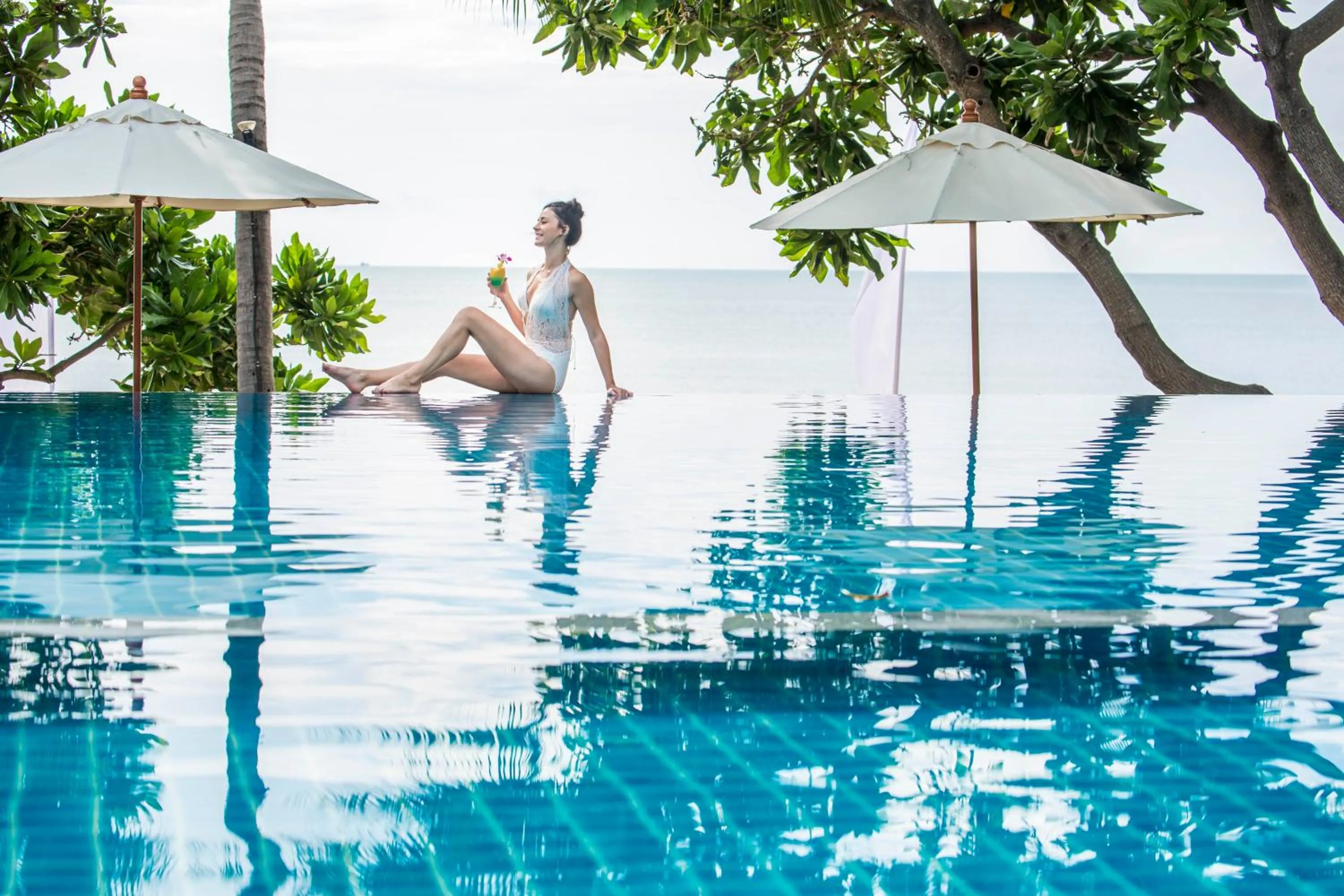 Swimming pool in New Star Beach Resort