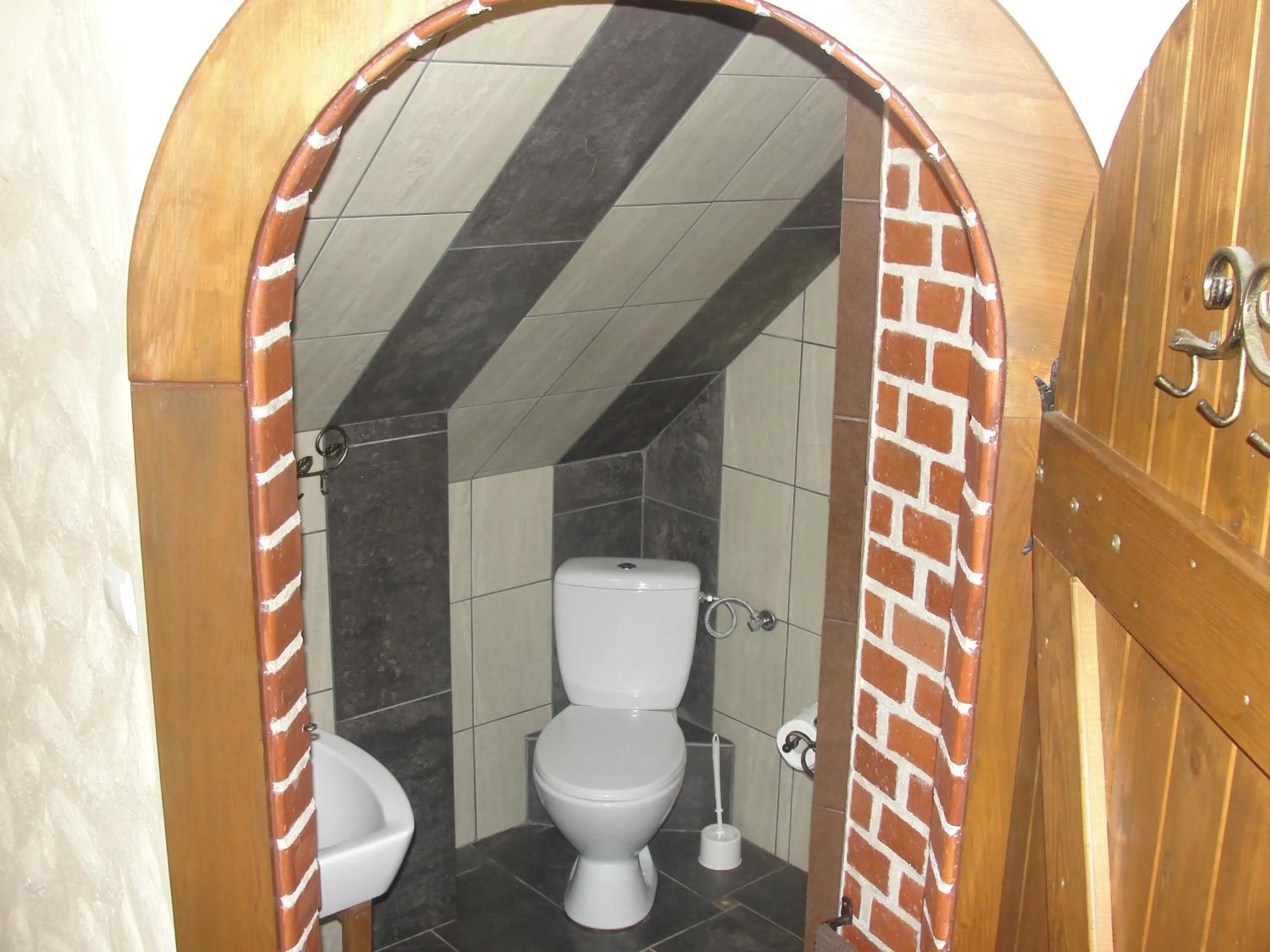 Pokoje i domki Saraceńska Chata