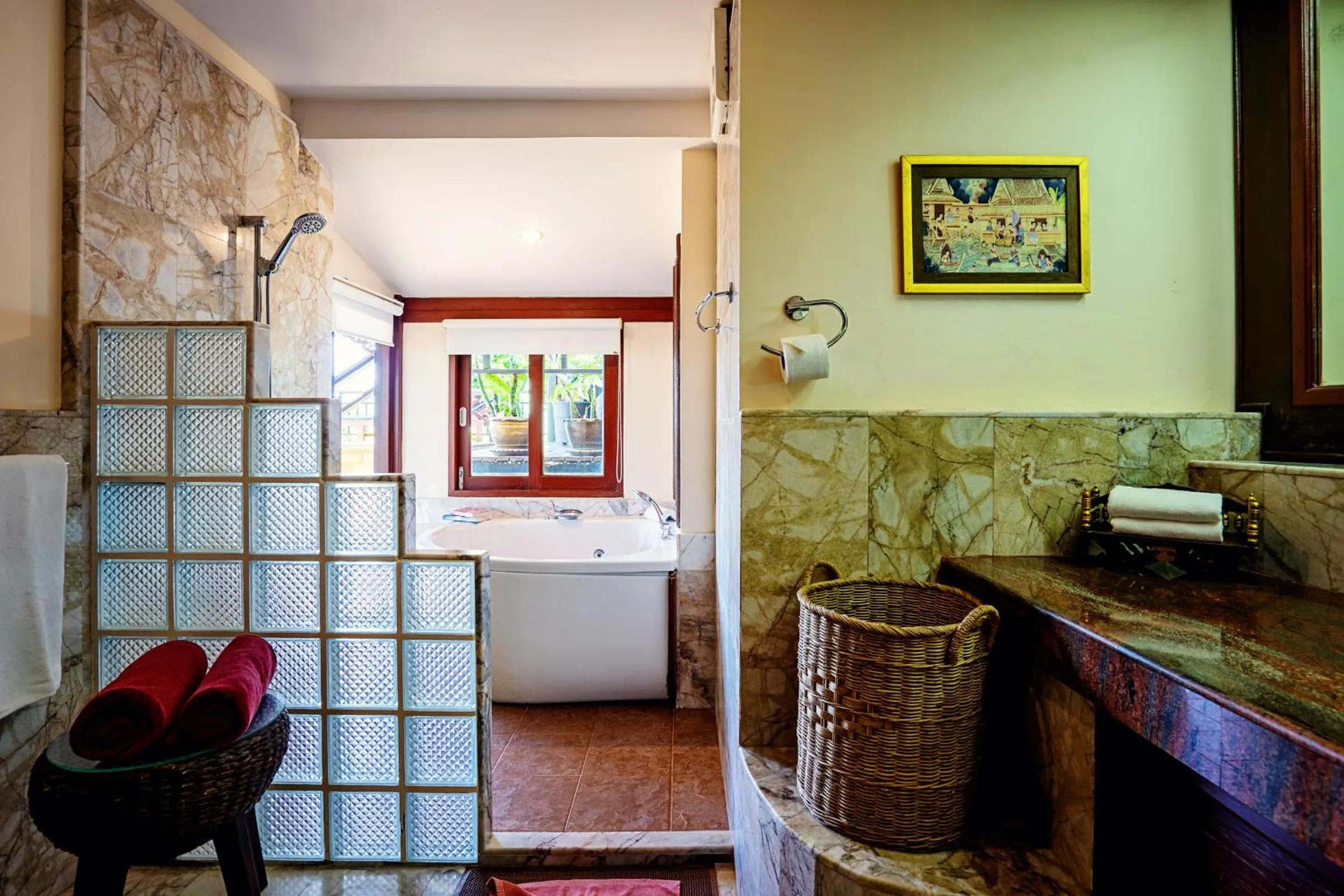 Bathroom in Sandalwood Luxury Villa Resort