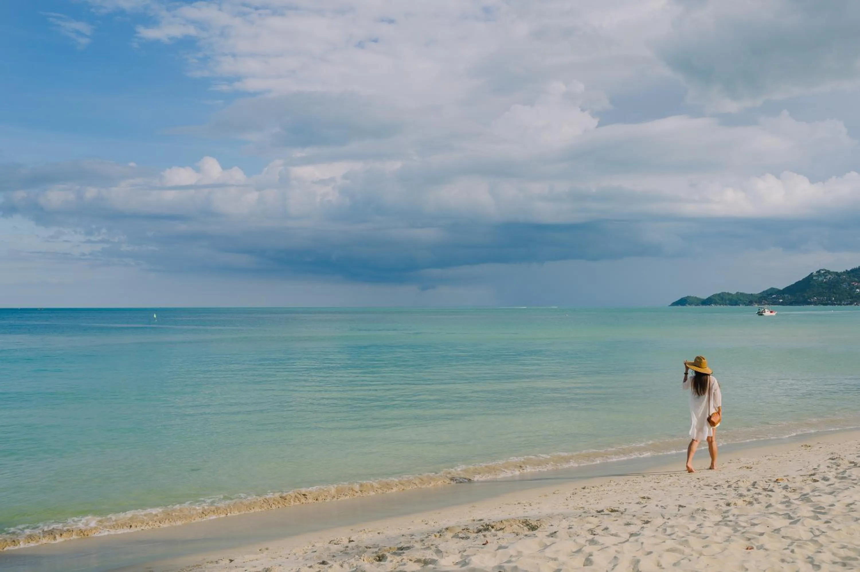 Beach in Buri Rasa Village Samui Adults Only