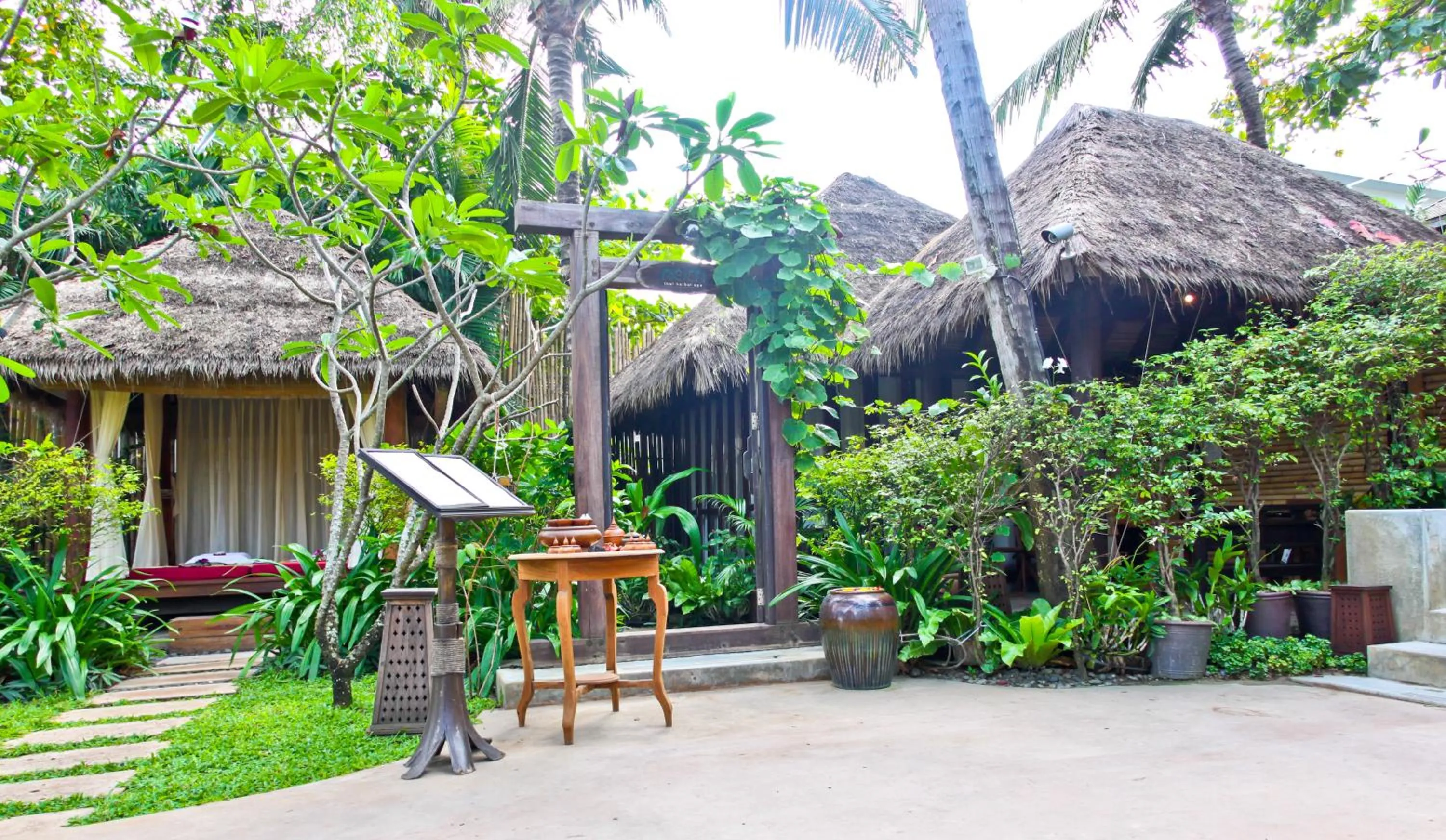 Massage in Buri Rasa Village Samui Adults Only