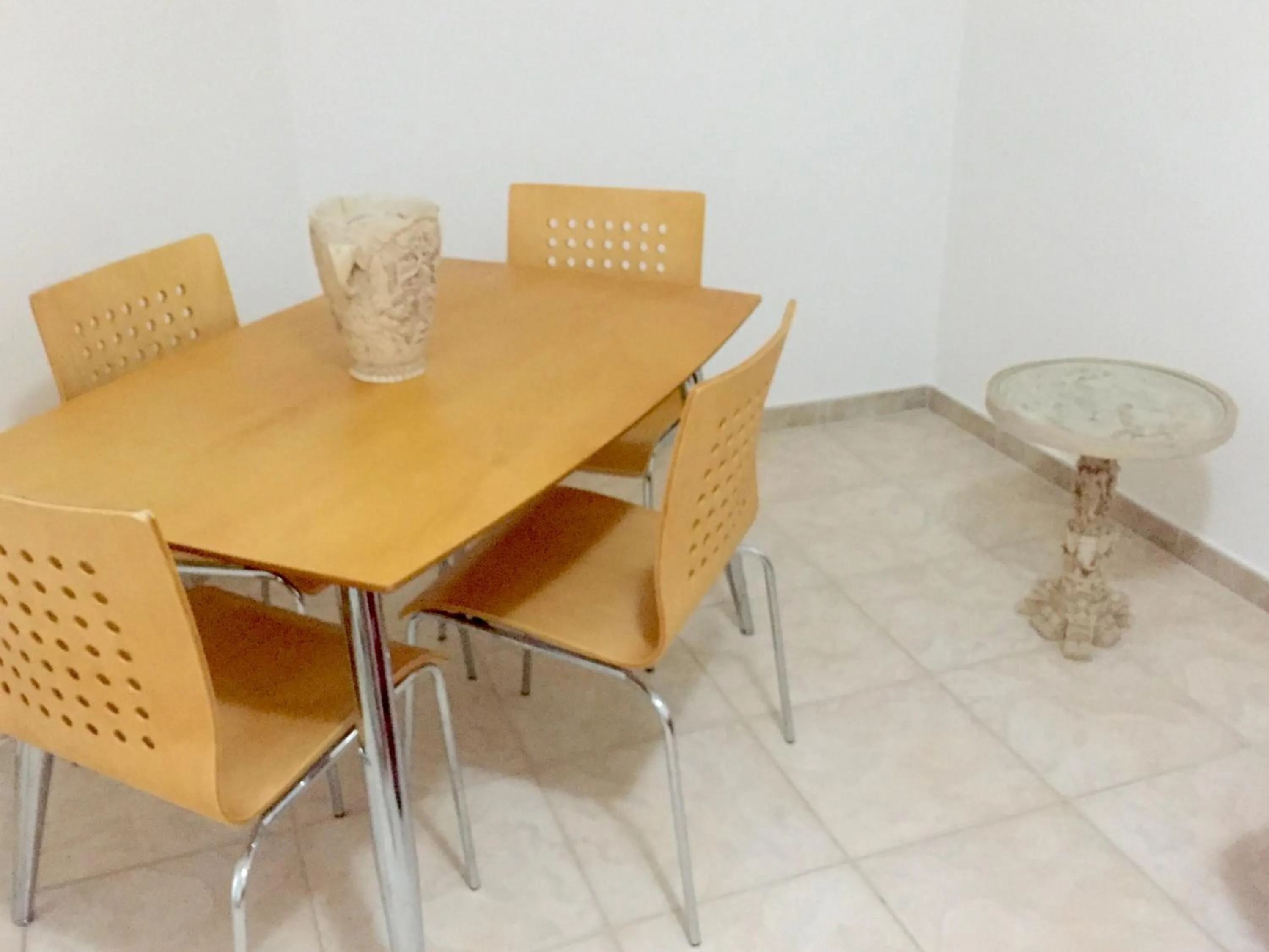 Seating area in Castelvetere Hotel