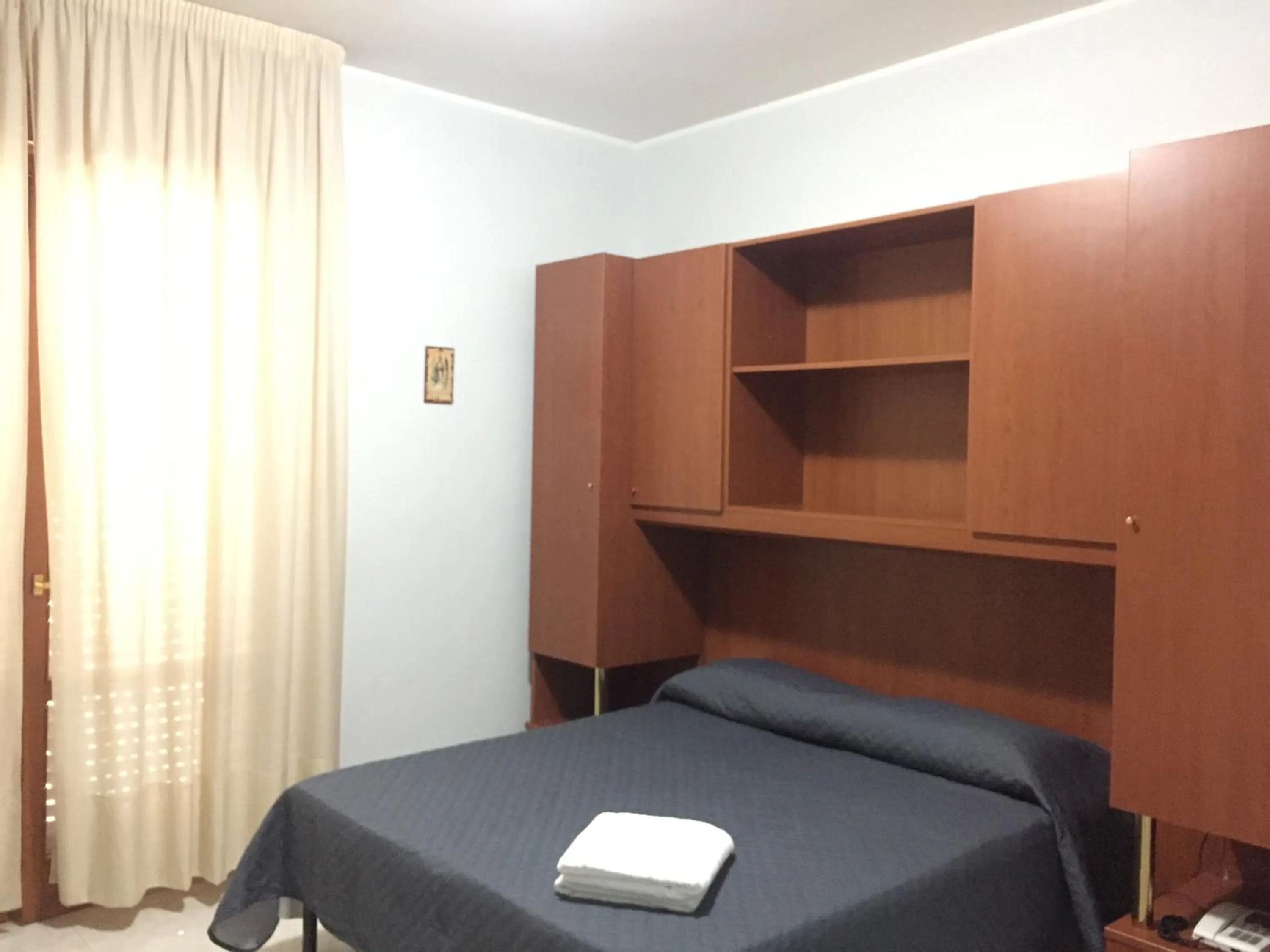 Bed in Castelvetere Hotel