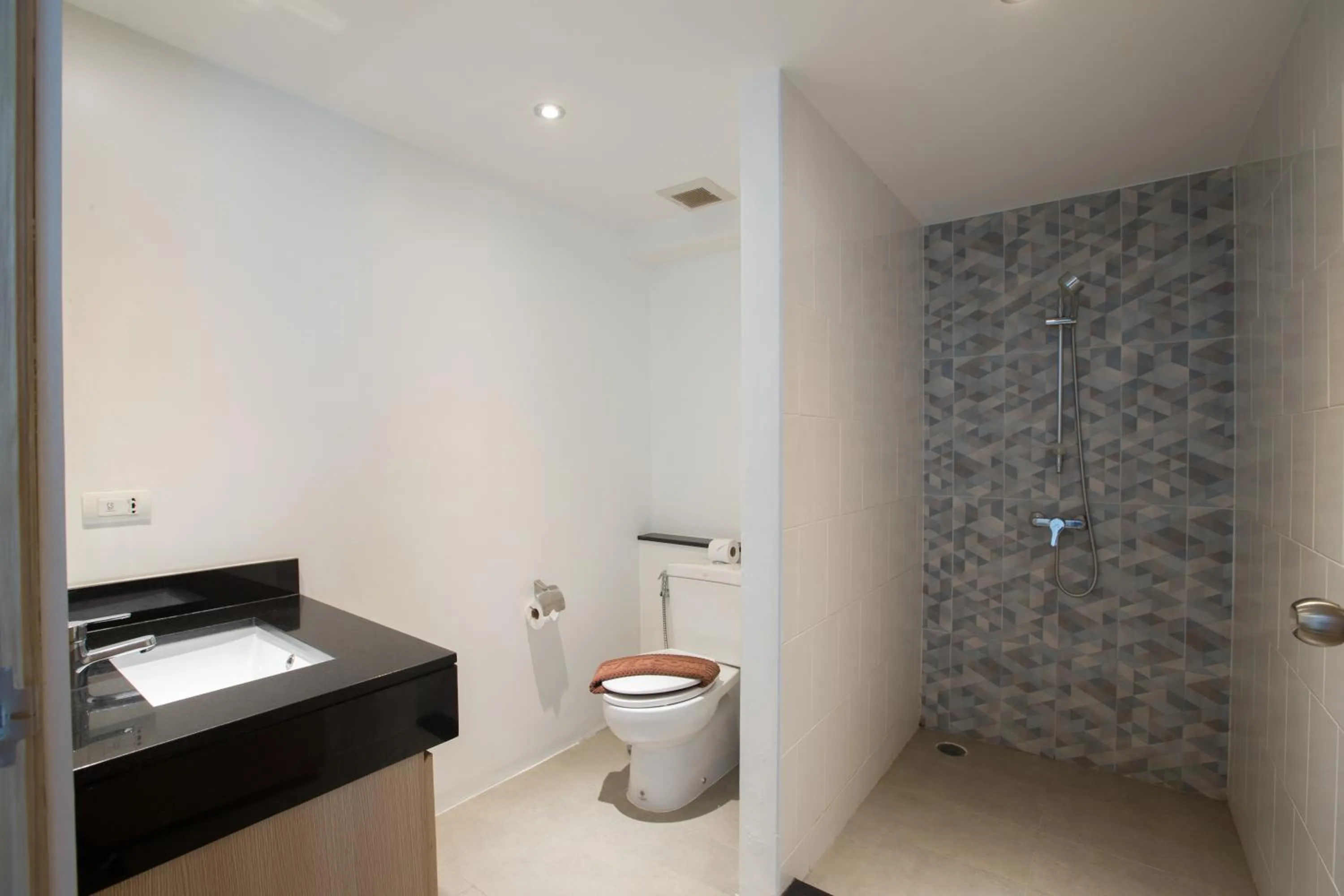 Toilet in The Palms, Kamala Beach - SHA Extra Plus