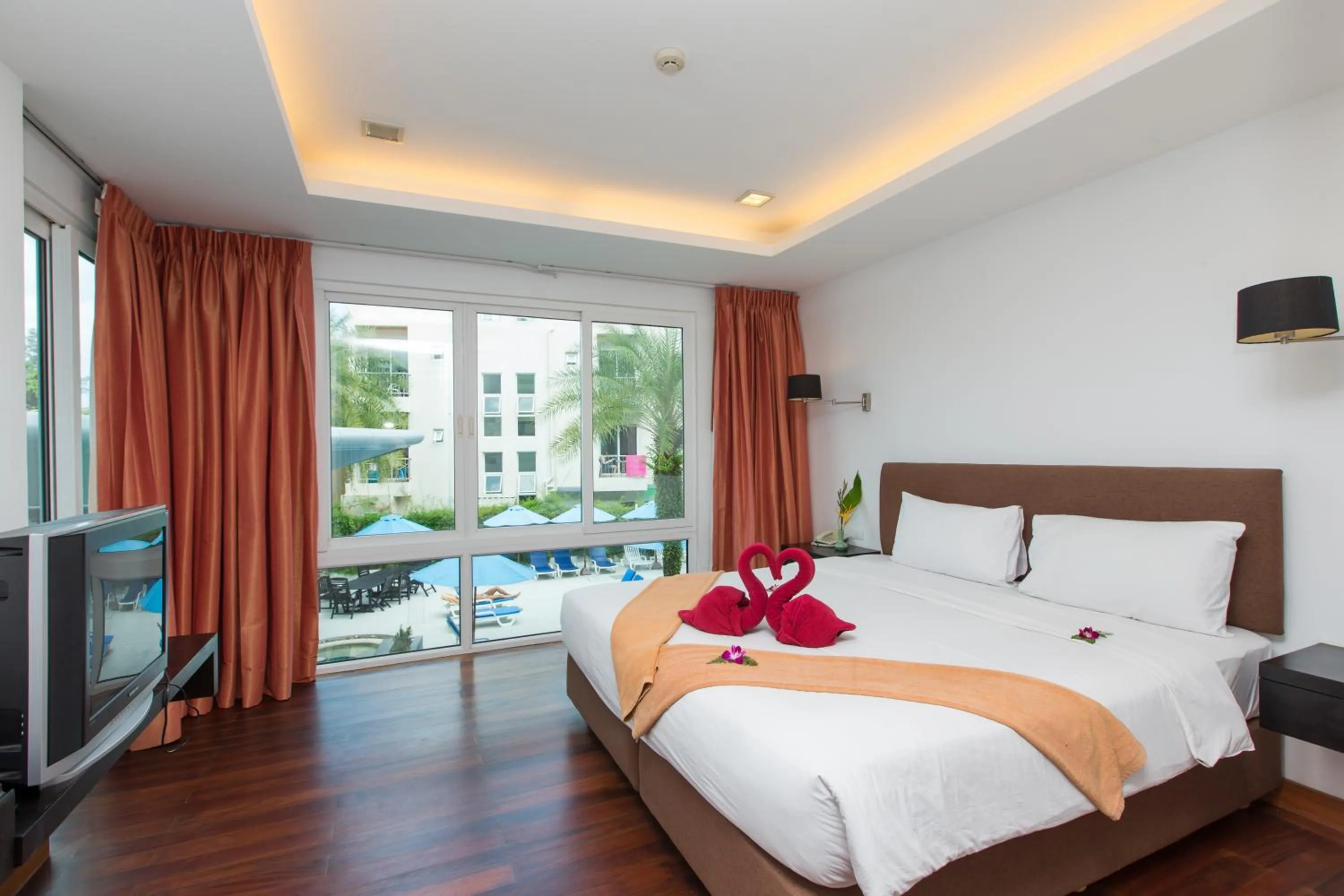 Bedroom, Bed in The Palms, Kamala Beach - SHA Extra Plus