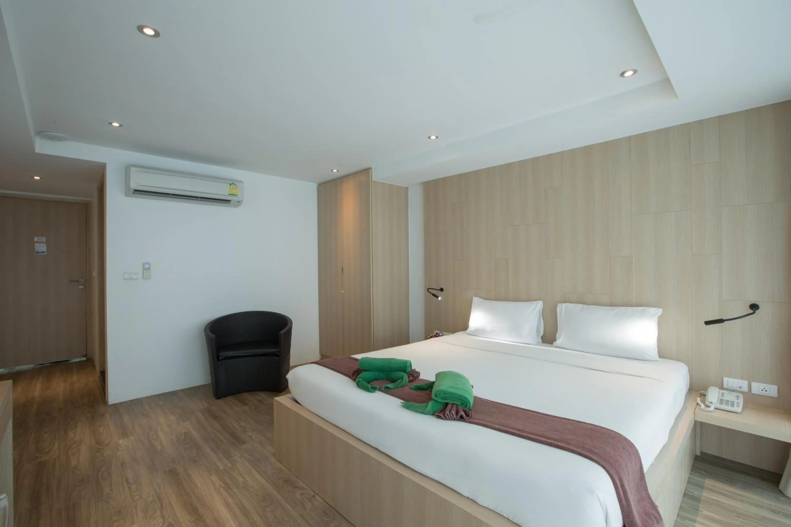 Bedroom, Bed in The Palms, Kamala Beach - SHA Extra Plus