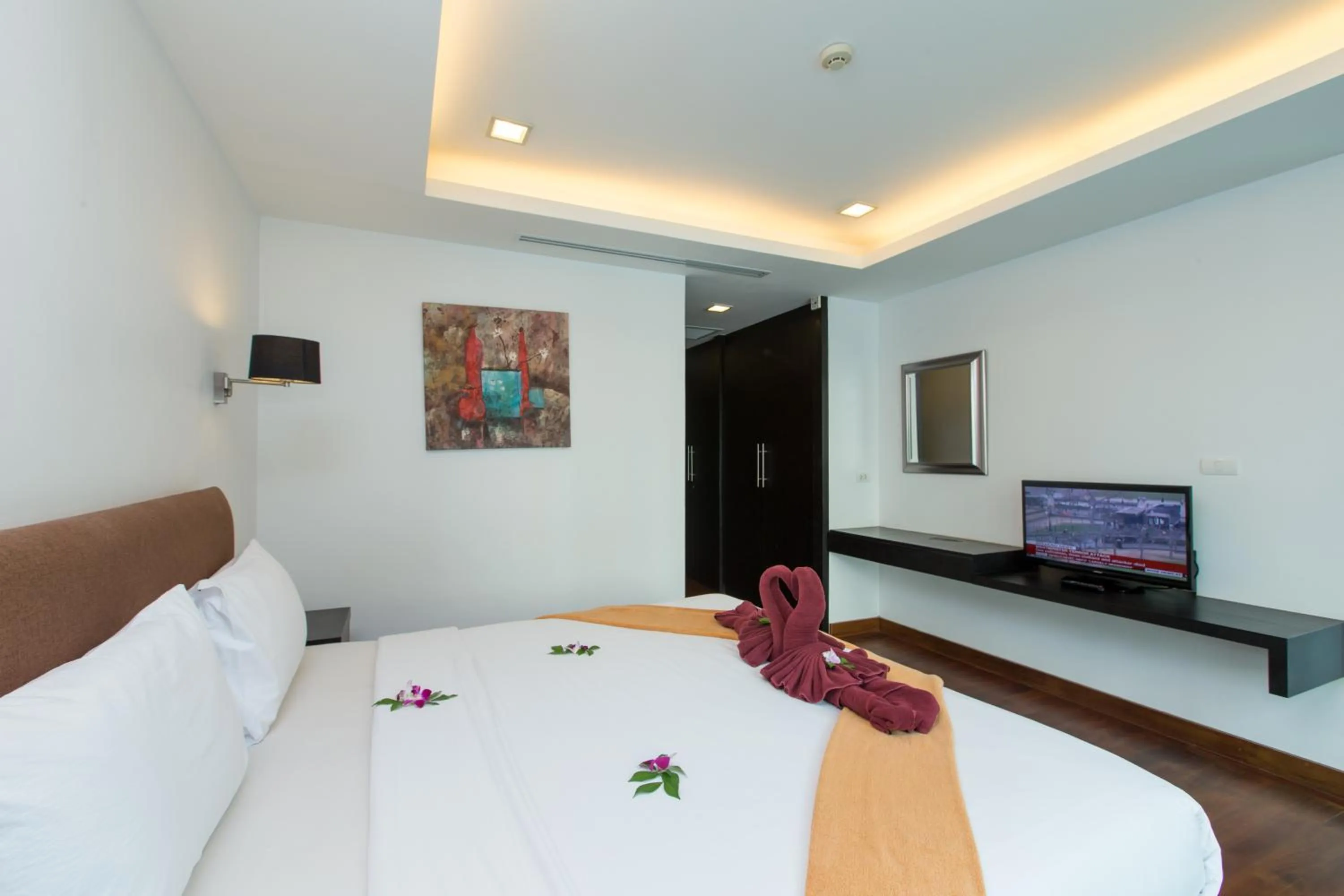 Bedroom, Bed in The Palms, Kamala Beach - SHA Extra Plus