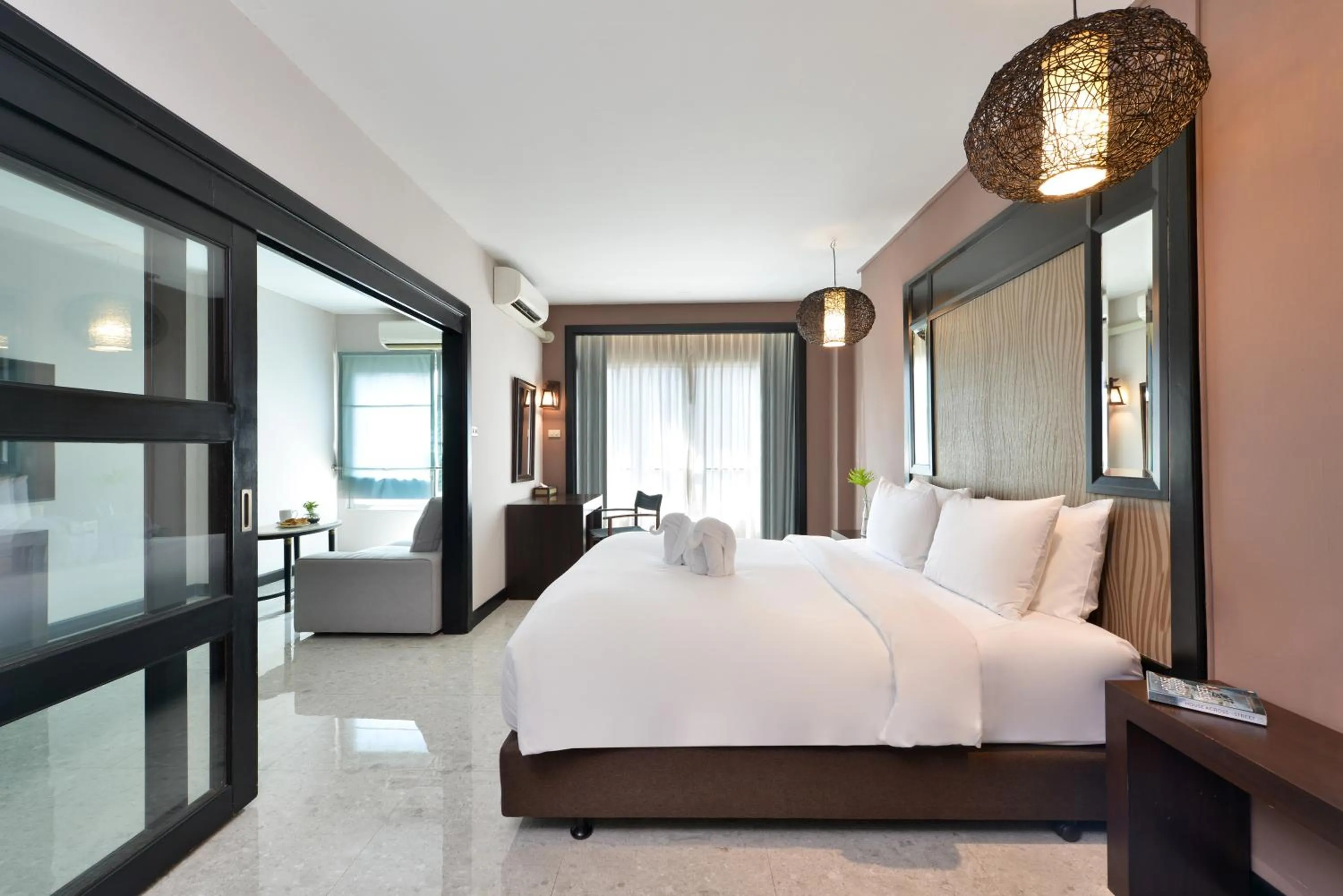 Bed in Royal View Resort - Rang Nam