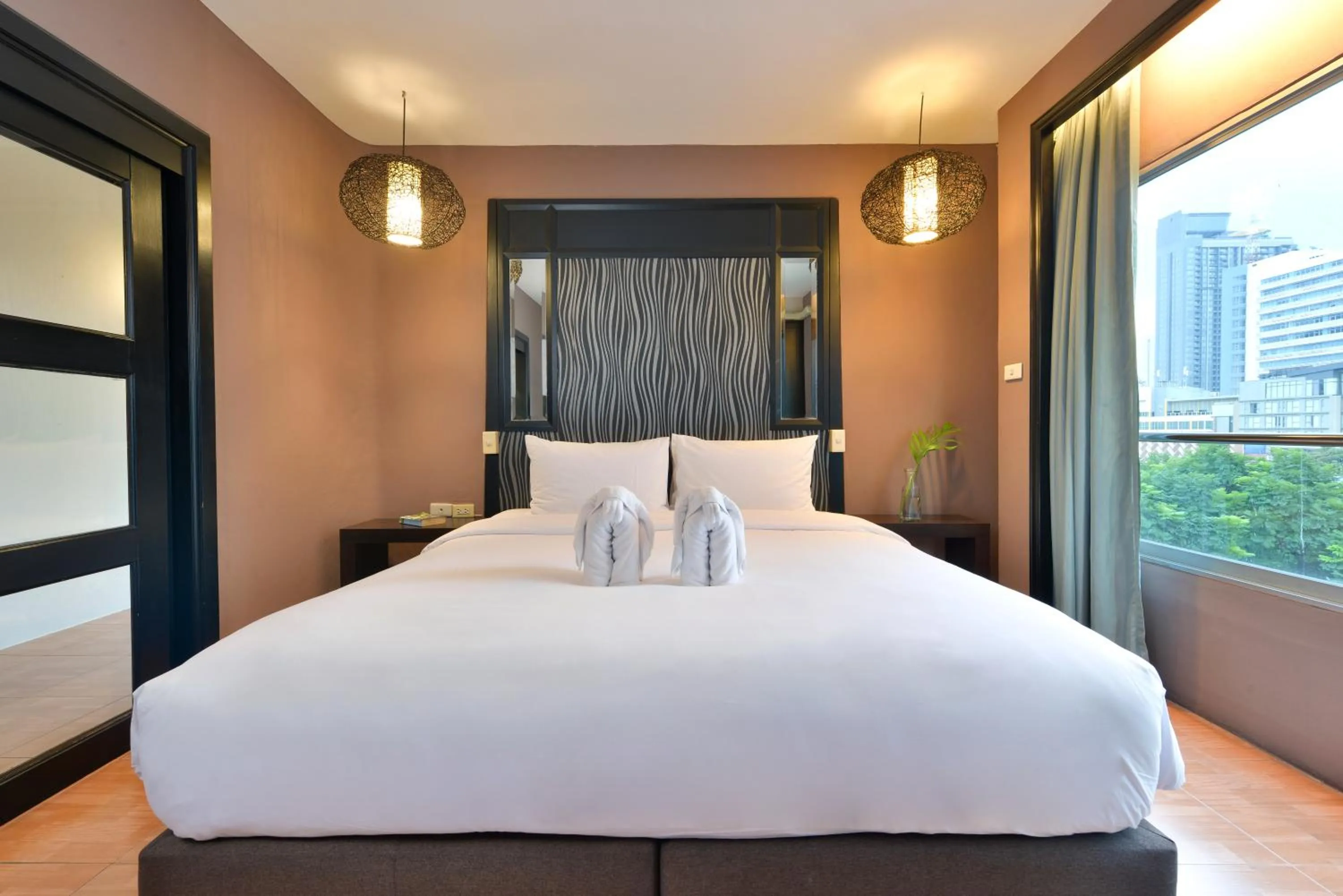 Bed in Royal View Resort - Rang Nam